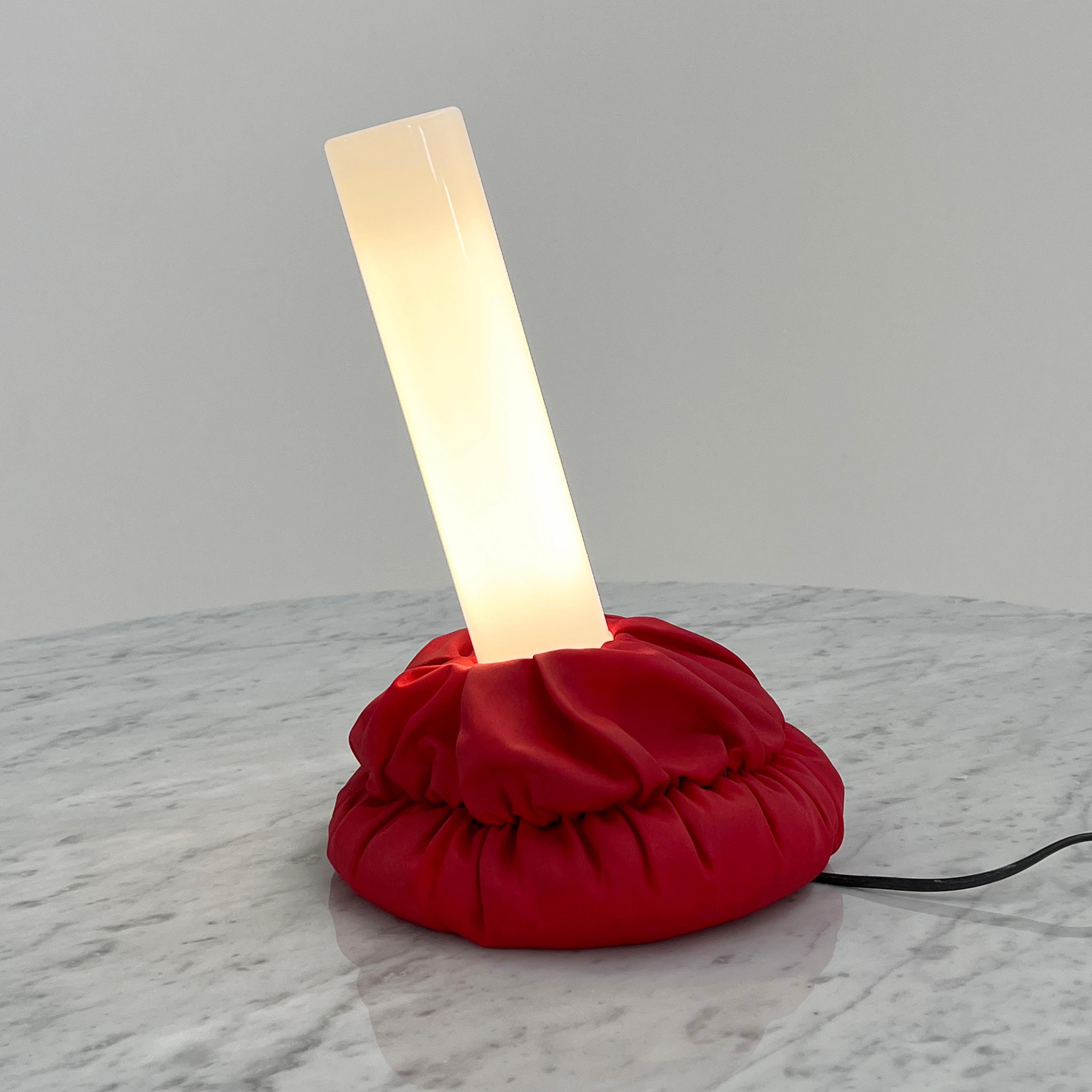 Cloche Table Lamp by De Pas, Durbino and Lomazzi for Sirrah, 1980s
Designer - Donato D'Urbino, Jonathan De Pas, Paolo Lomazzi
Producer - Sirrah
Model - Cloche Table Lamp
Design Period - Eighties
Measurements - Width 22 cm x Depth 22 cm x Height 35