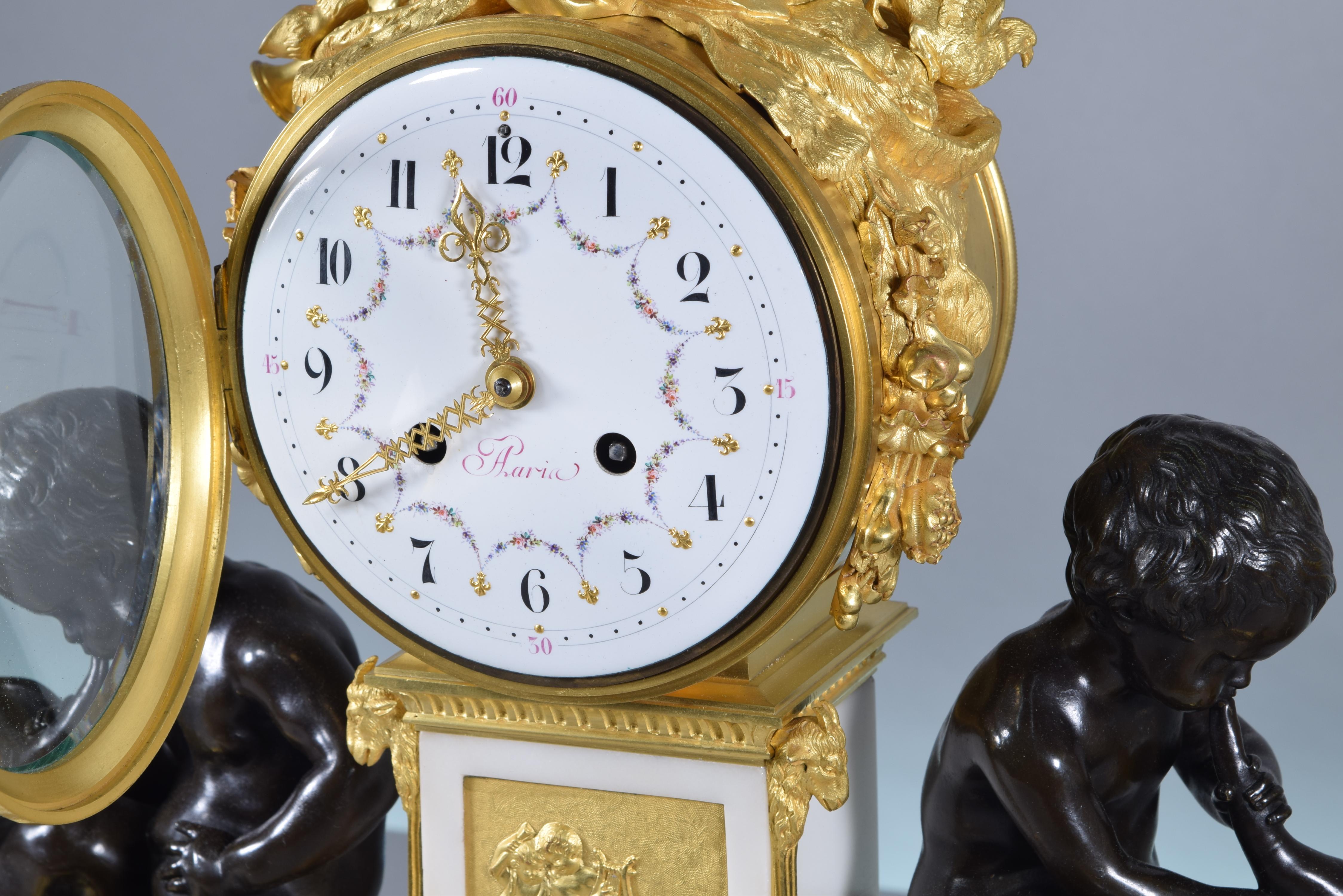 Clock and candelabra garniture. Paris, France, second half 19th century. For Sale 3