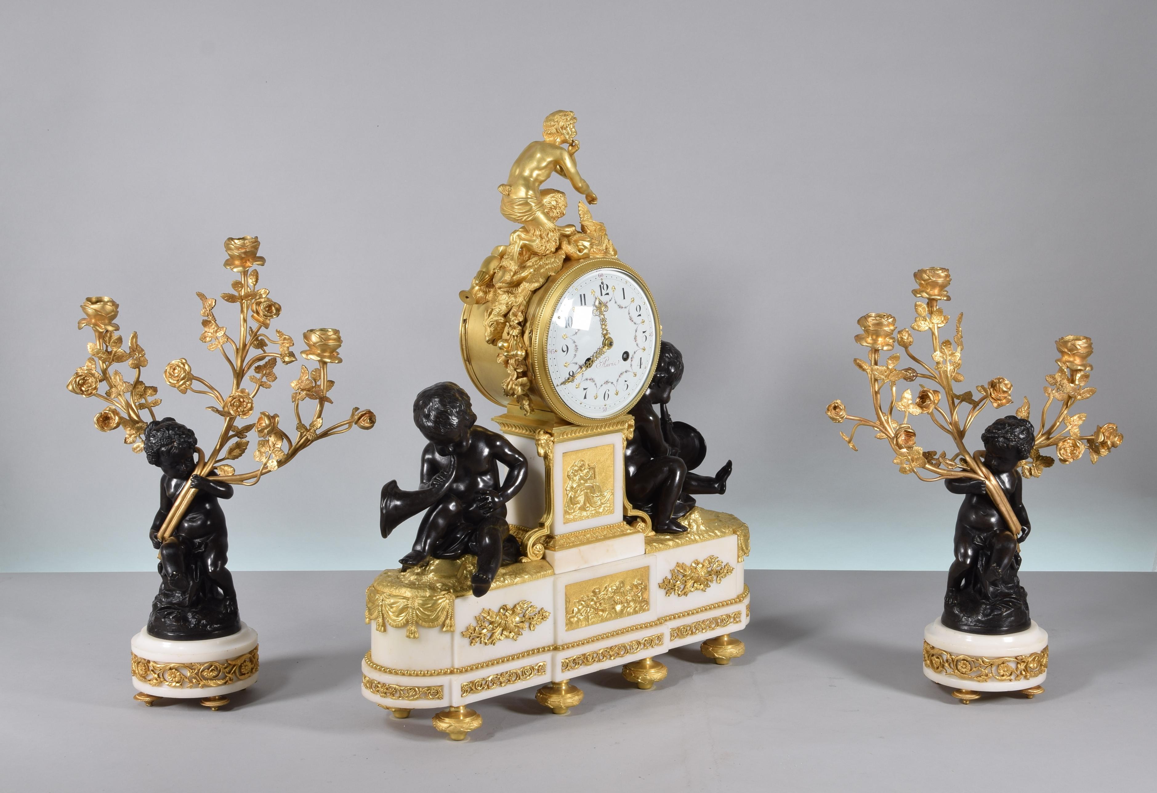 Clock and candelabra garniture. Paris, France, second half 19th century. In Good Condition For Sale In Madrid, ES