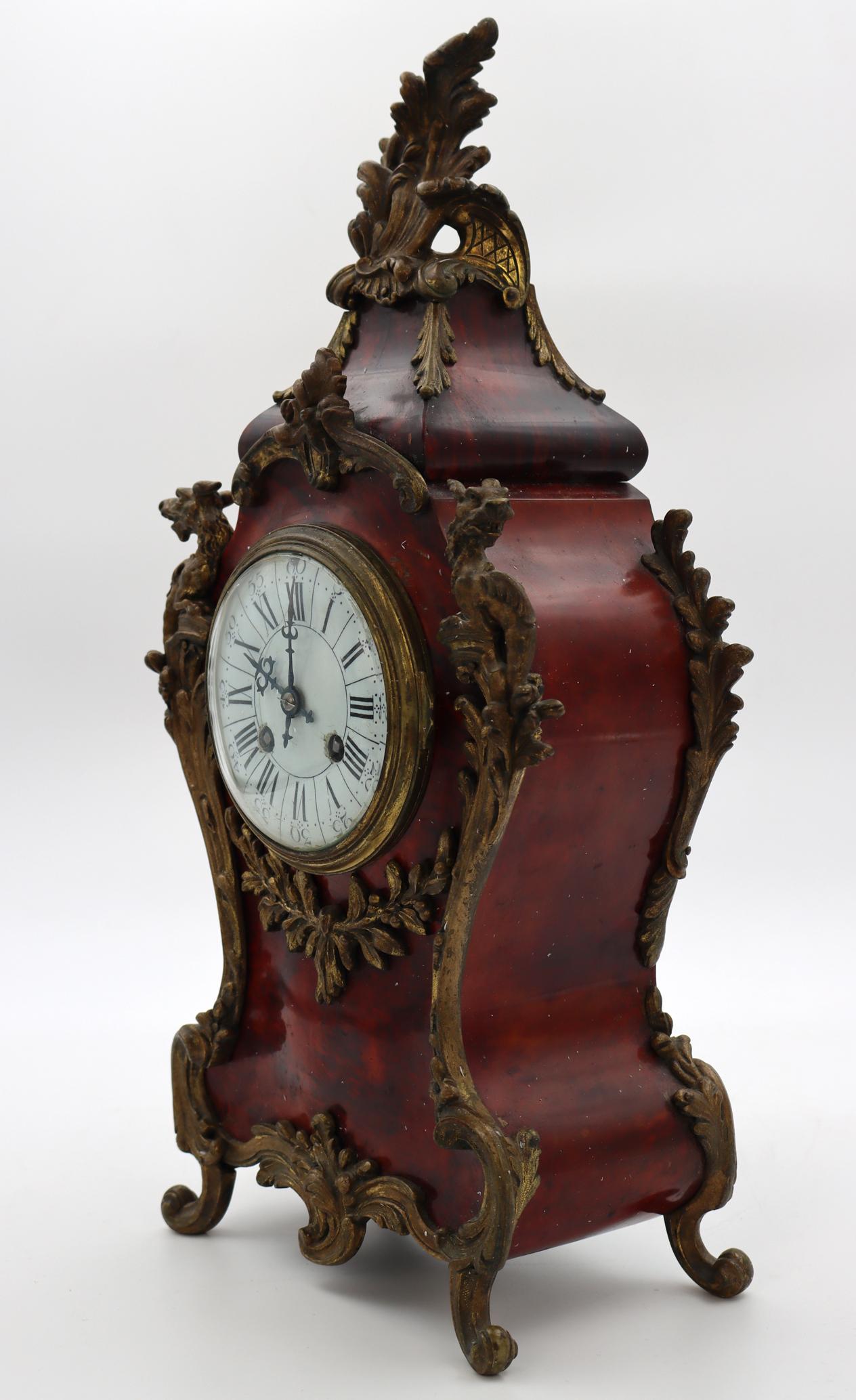 Horloge, cheminée de style Louis XV en vente 5