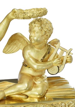 Clock "Coronation of the Cherub" Bronze Mercury Gilding