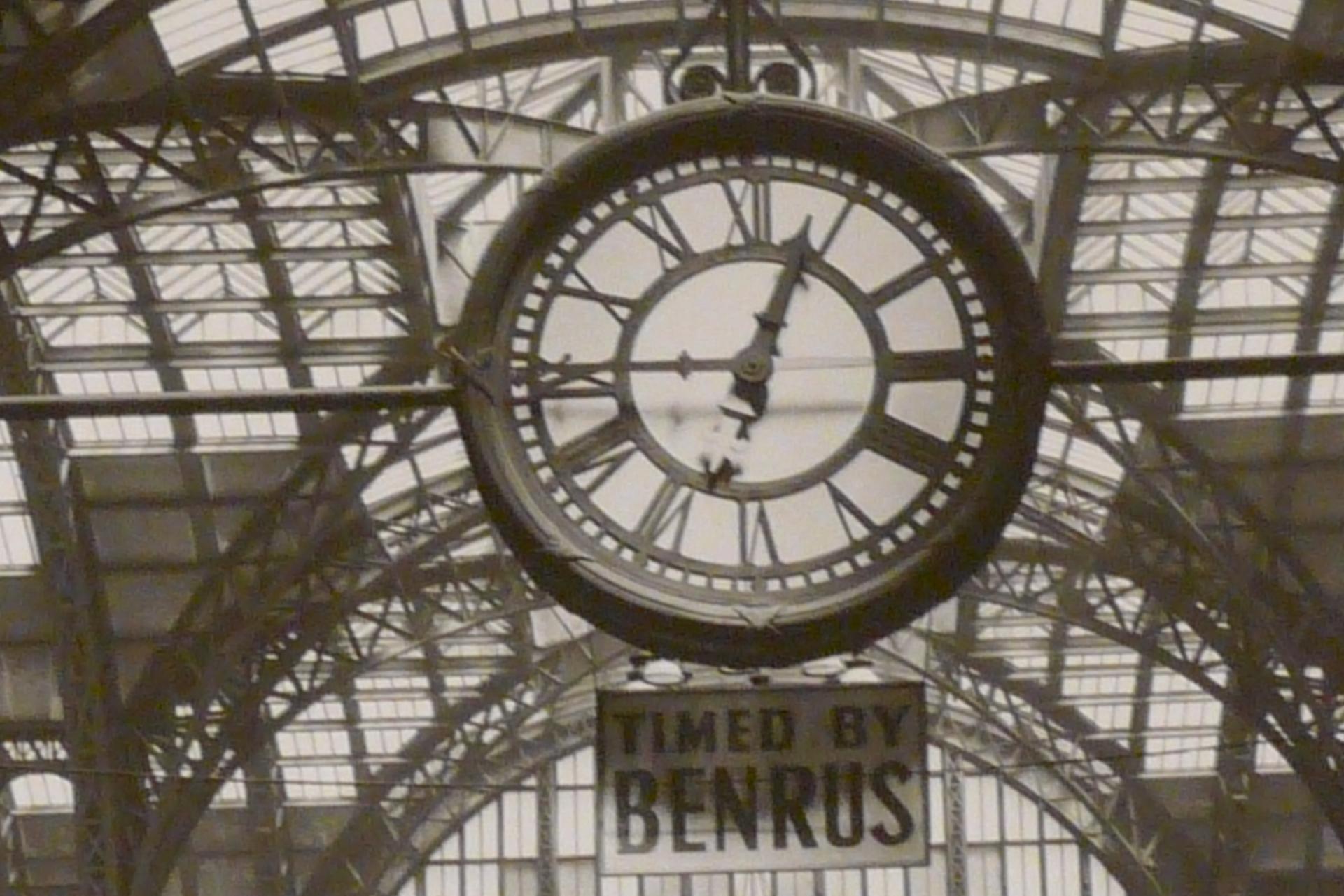penn station clock
