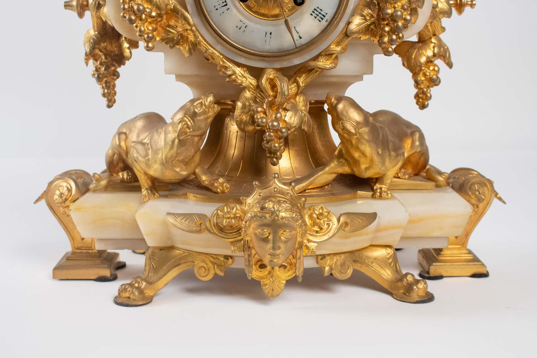 Clock Napoleon III from Eugene Cornu, Bronze and Onyx, 19th Century 1