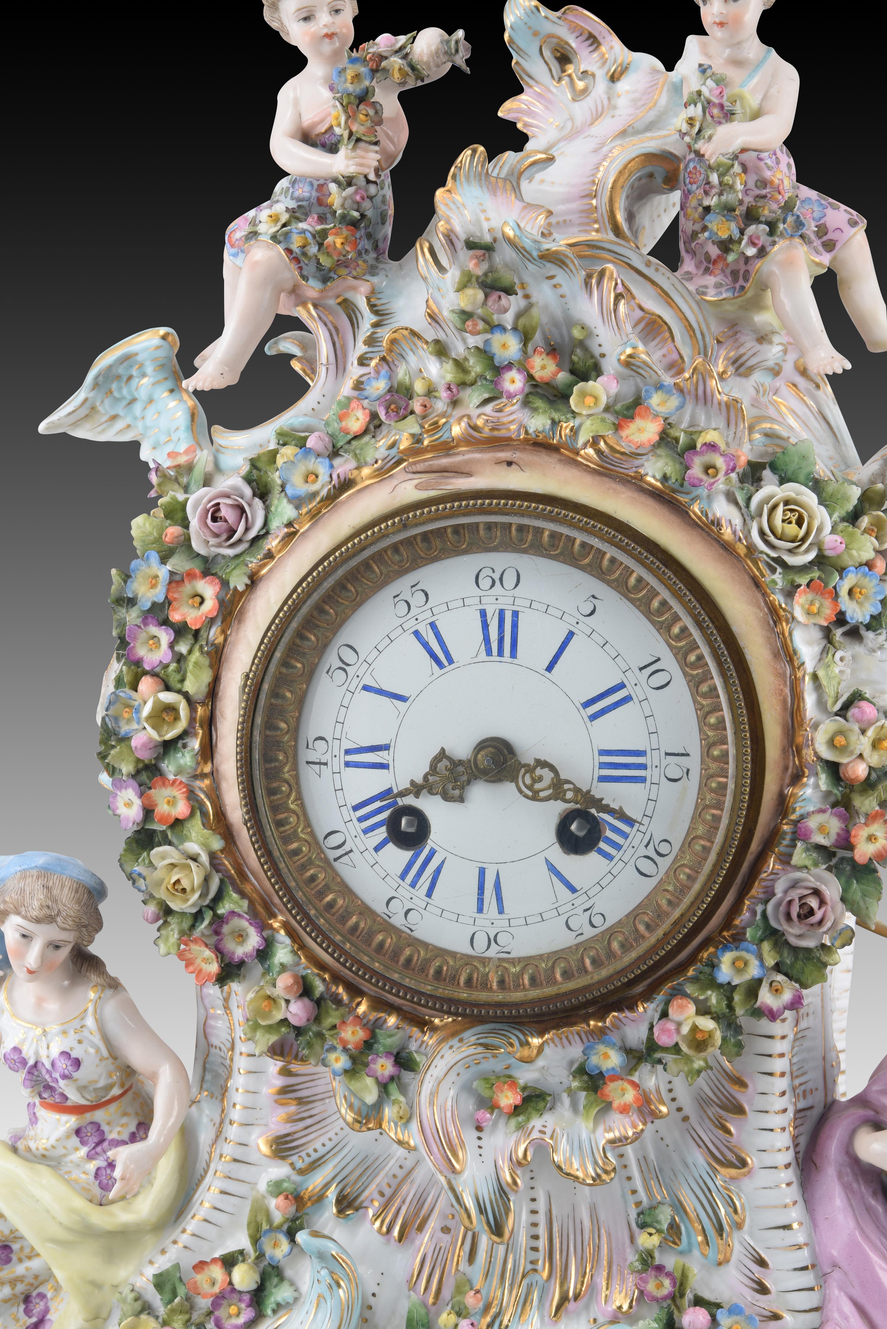 Clock. Porcelain, metal, glass. Lenzkirch, Germany, late 19th century.  2
