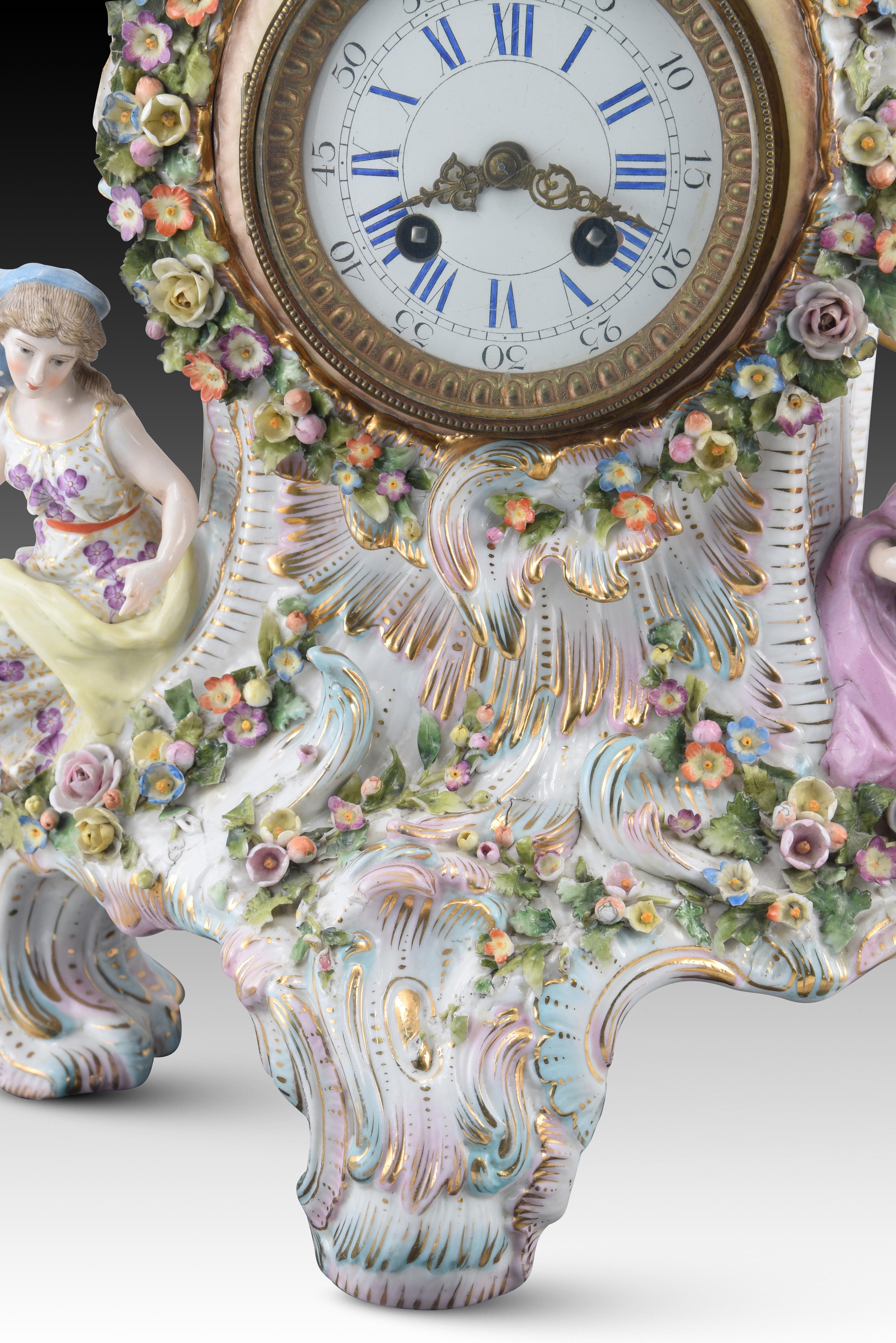 Clock. Porcelain, metal, glass. Lenzkirch, Germany, late 19th century.  3