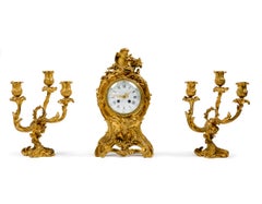 Ensemble d'horloges en bronze trois pièces