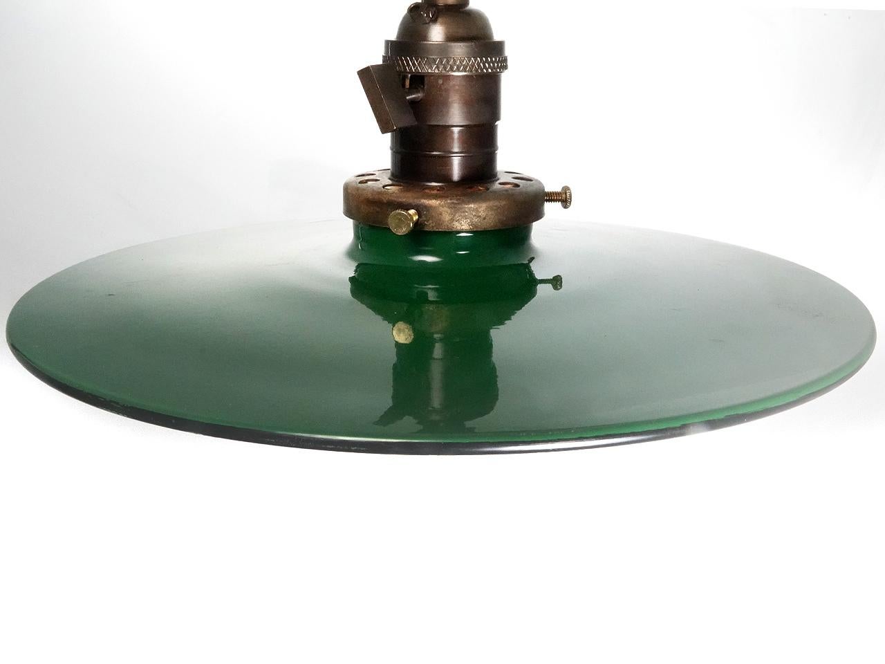 Clock Spring Industrial Articulating Desk Lamp In Good Condition For Sale In Peekskill, NY