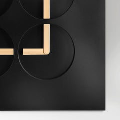 ClockClock 24 Golden Hands 'Black', scultura da parete di Humans Since 1982
