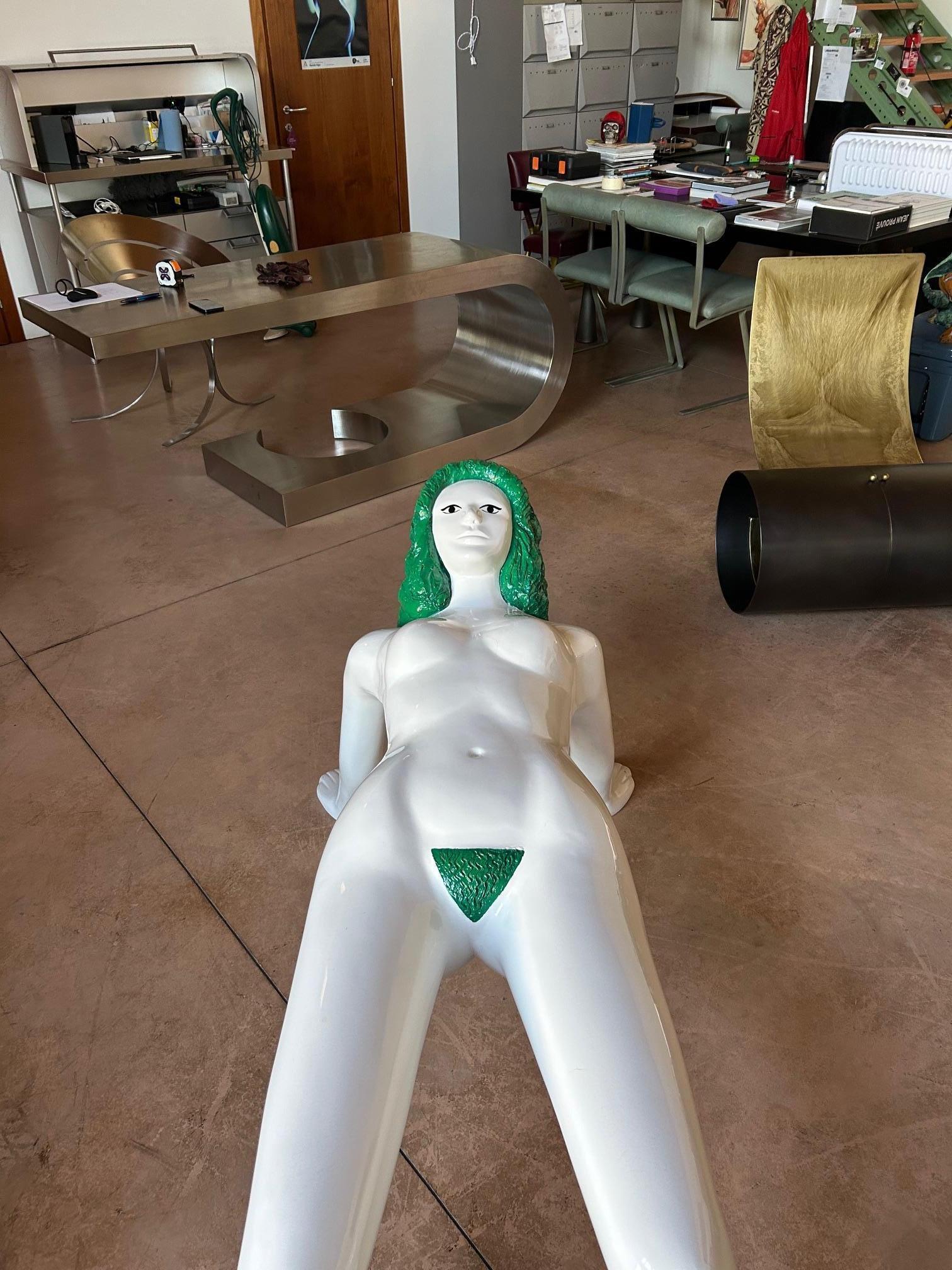 Clockwork Orange coffee table 1970s in vendita 4