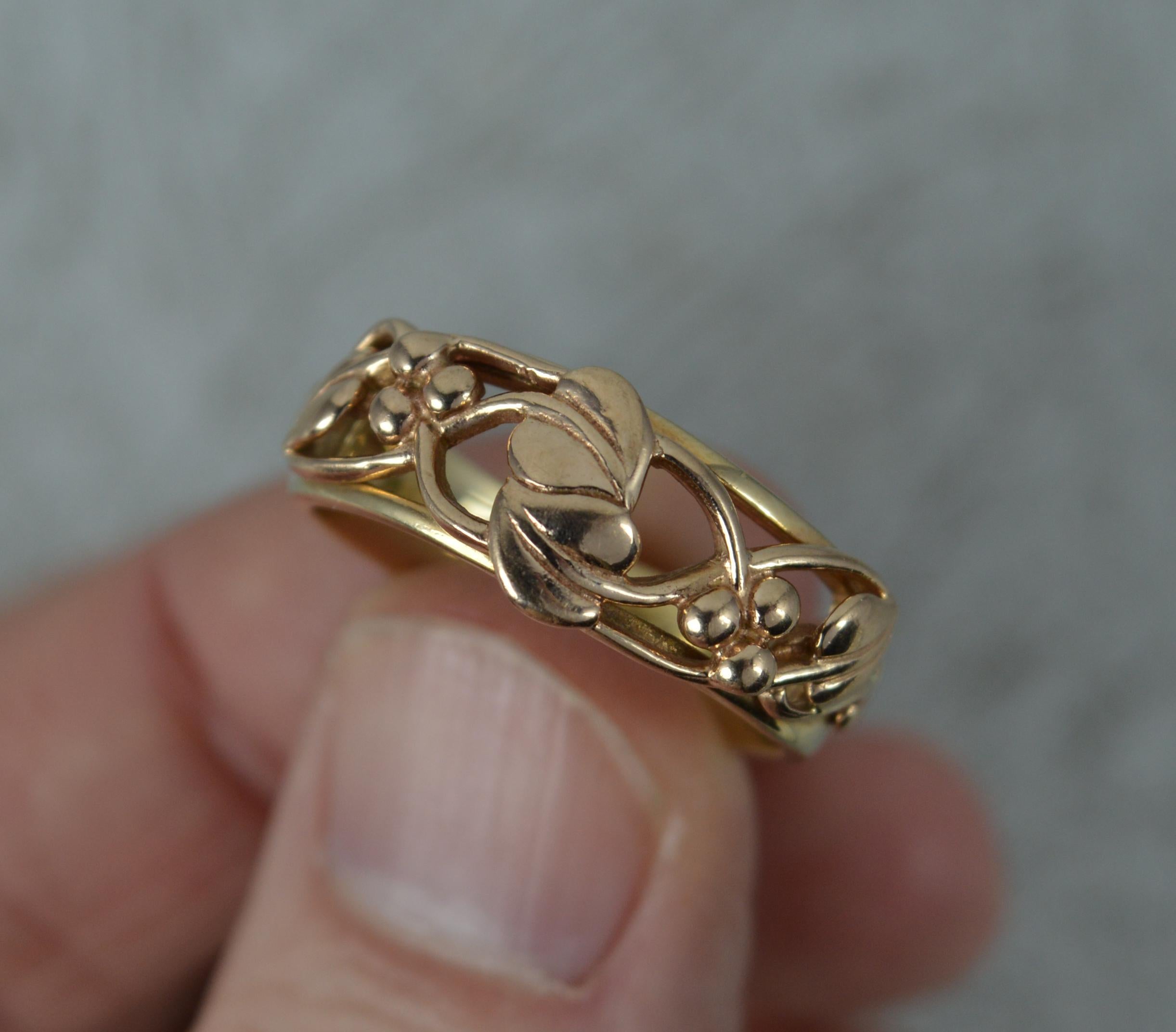 Art Nouveau Clogau 9 Carat Yellow and Rose Gold Tree of Life Ladies Band Ring