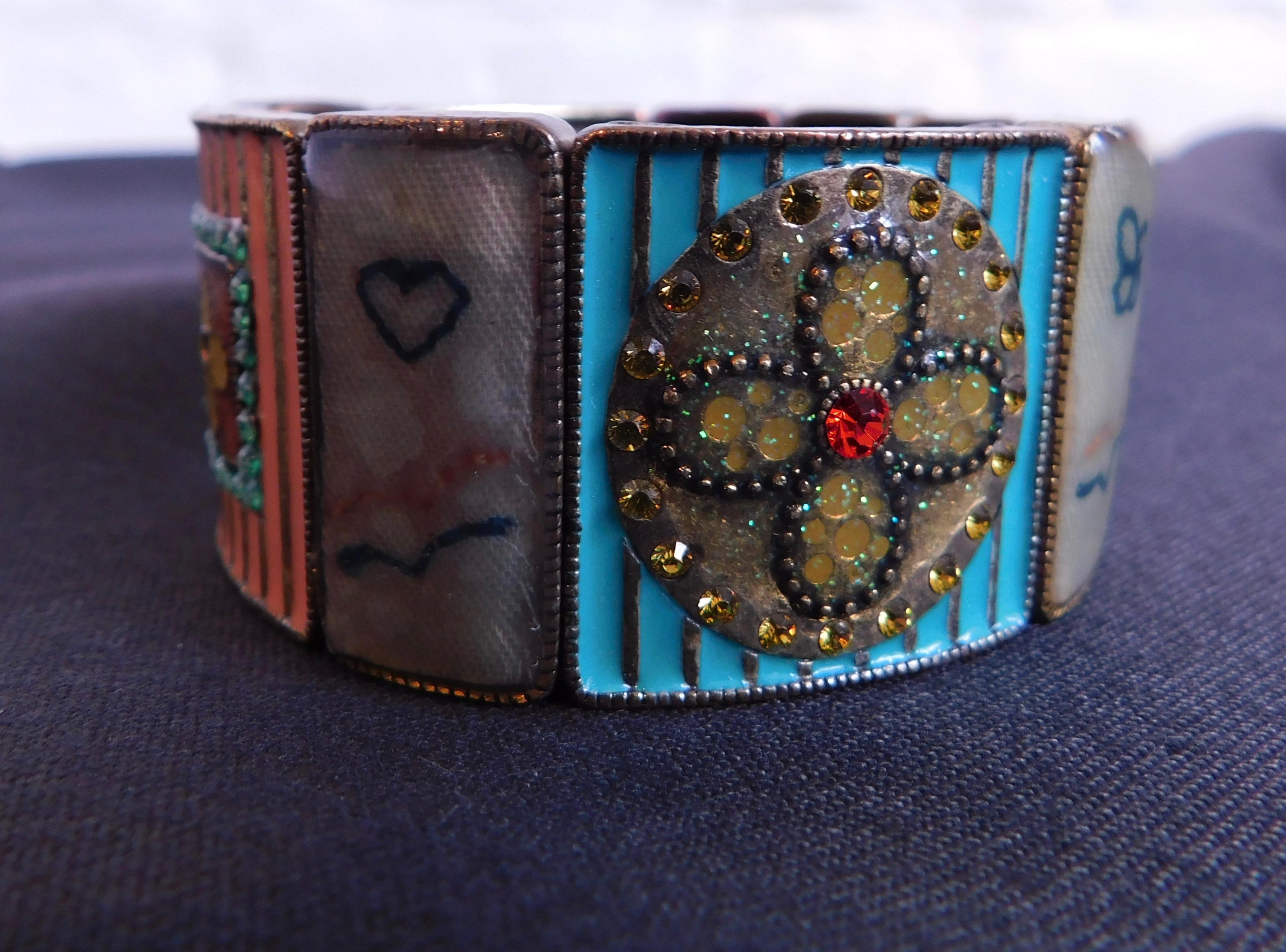 Cloisonné Enamel, Rhinestone and Antique Textile Bracelet In Good Condition For Sale In Antwerp, BE