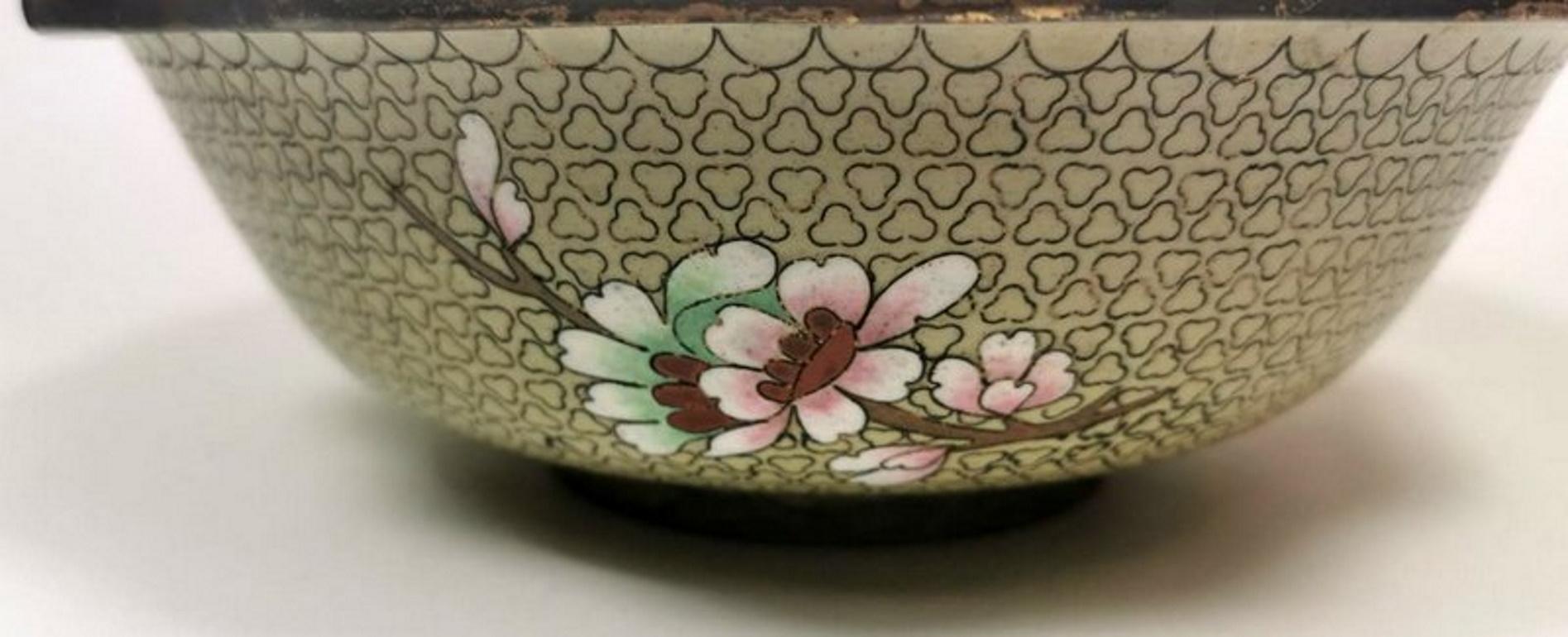 Chinese Export Cloisonné Enamelled Chinese Bowl with Blue Pink and White Peonies