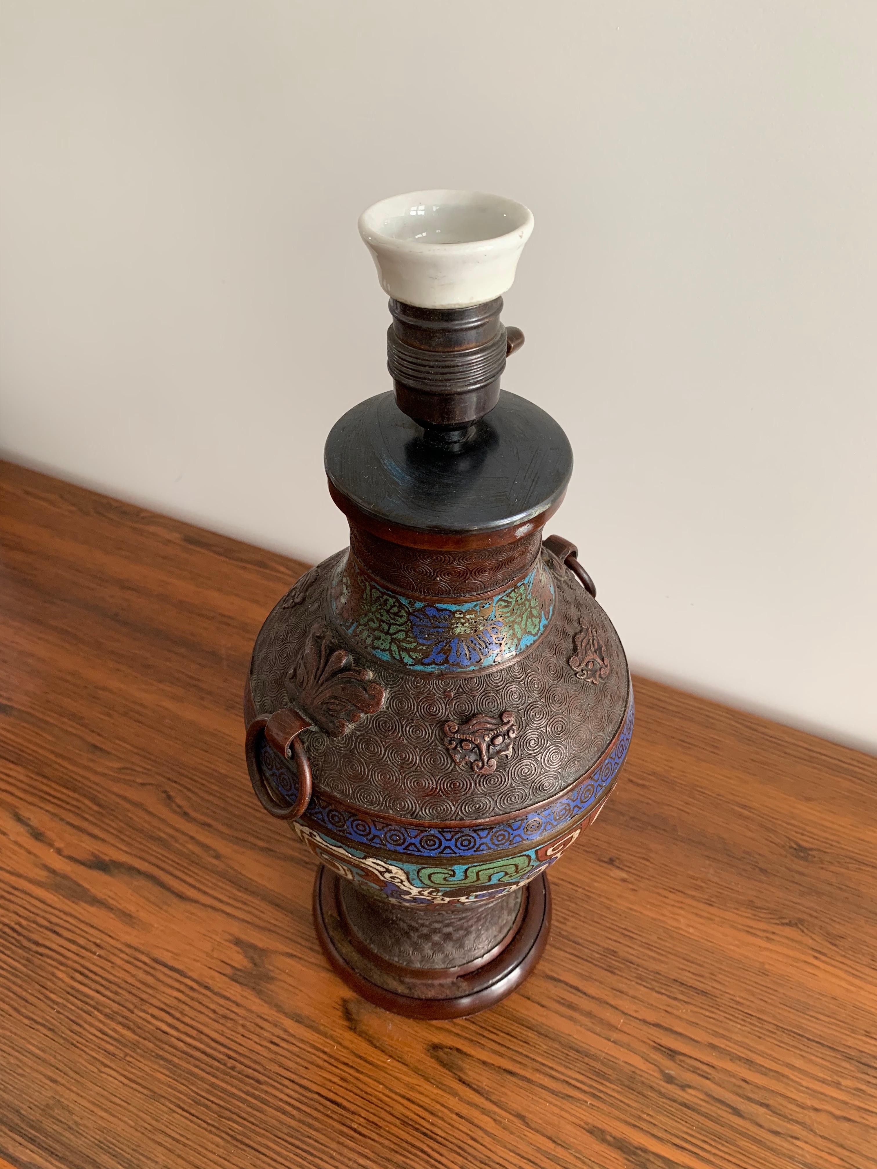 Cloisonné Table Lamp on Bronze, China 1880 For Sale 9