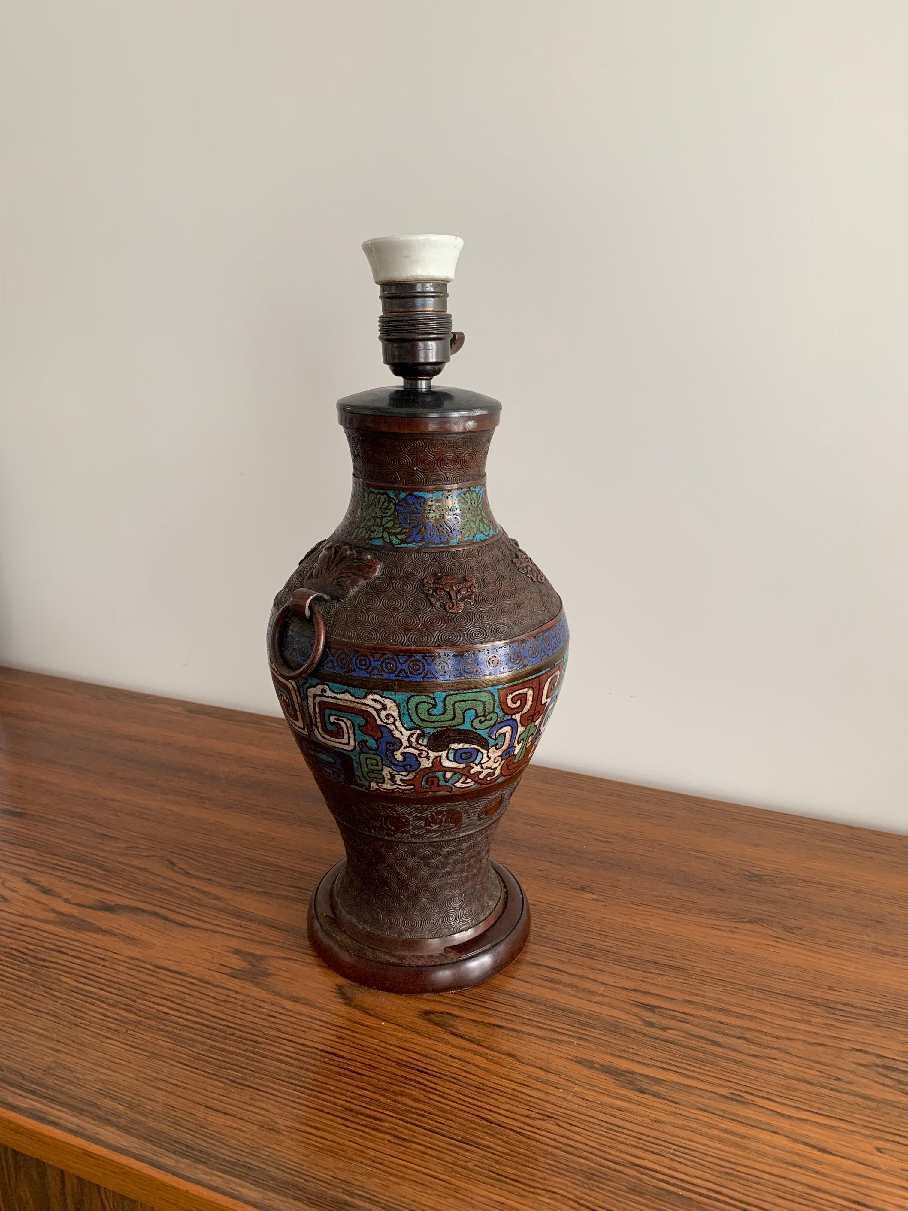 Cloisonné Table Lamp on Bronze, China 1880 For Sale 11
