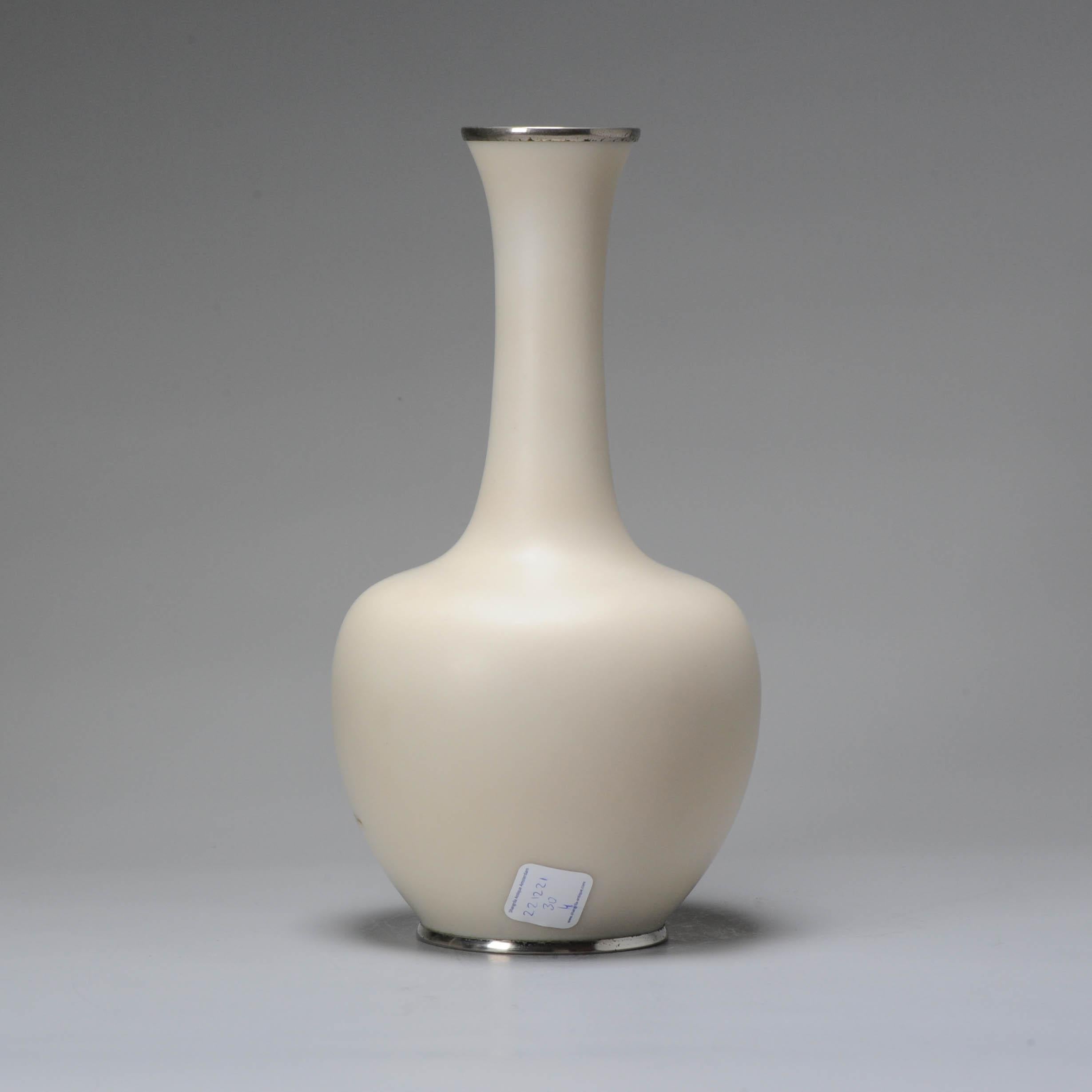 Cloisonné Vase by Yukio Tamura Flora Matte White Ground, Early 20th Century  In Good Condition For Sale In Amsterdam, Noord Holland