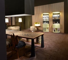 Clorophilla-Esszimmerstuhl aus massivem Nussbaumholz mit gepolstertem Sitz und Lammfellbezug