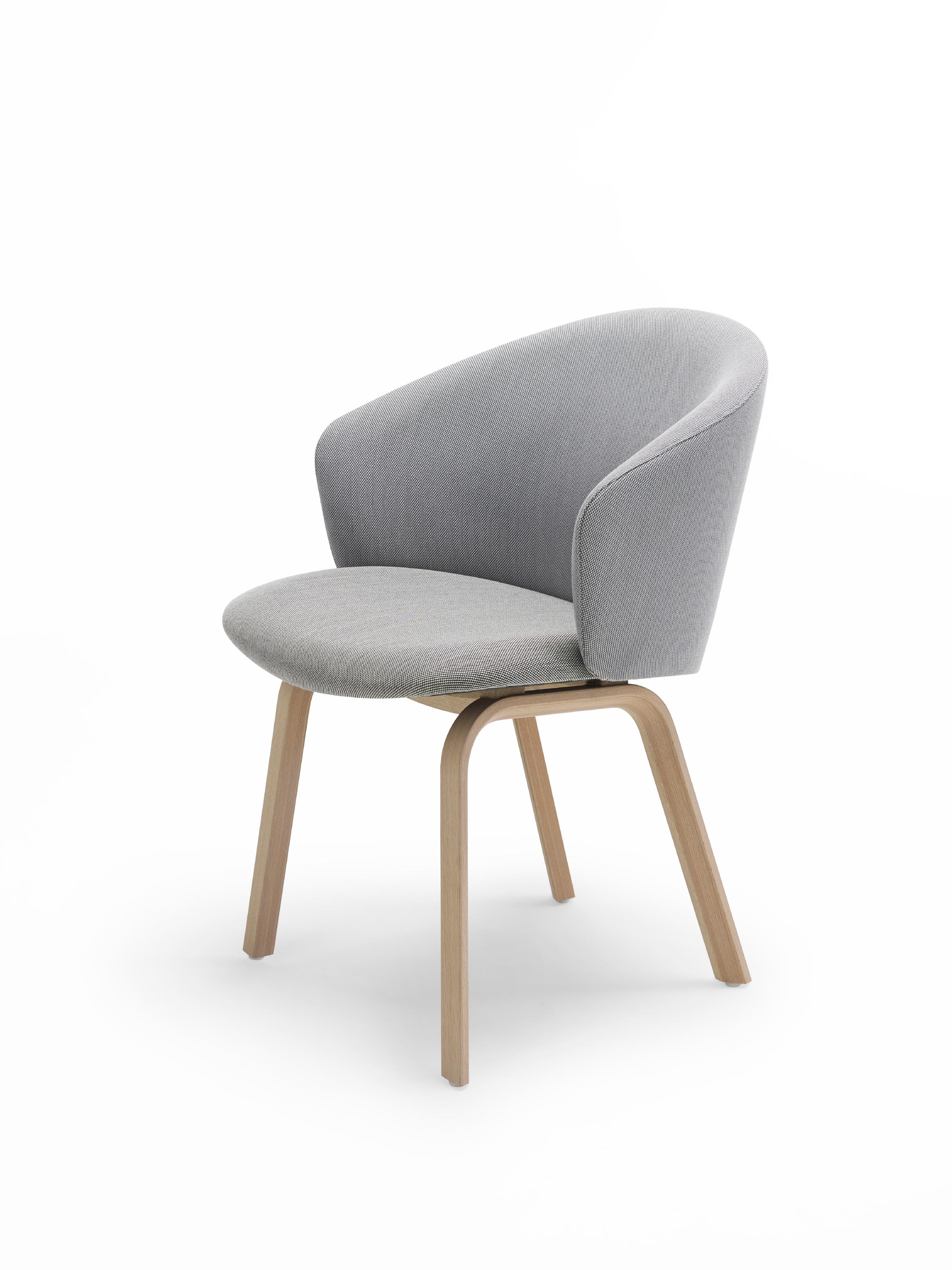 Chaise Close Conçue par Gudmundur Ludvik Neuf - En vente à New York, NY