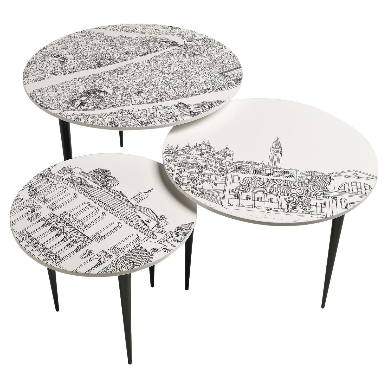 Close Up Venezia Set of Three Nesting Tables