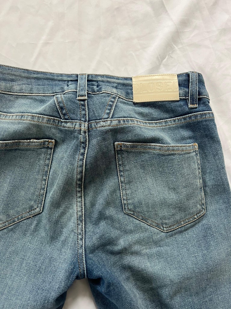Closed Baker Blue Jeans Pants, Size 26 For Sale at 1stDibs