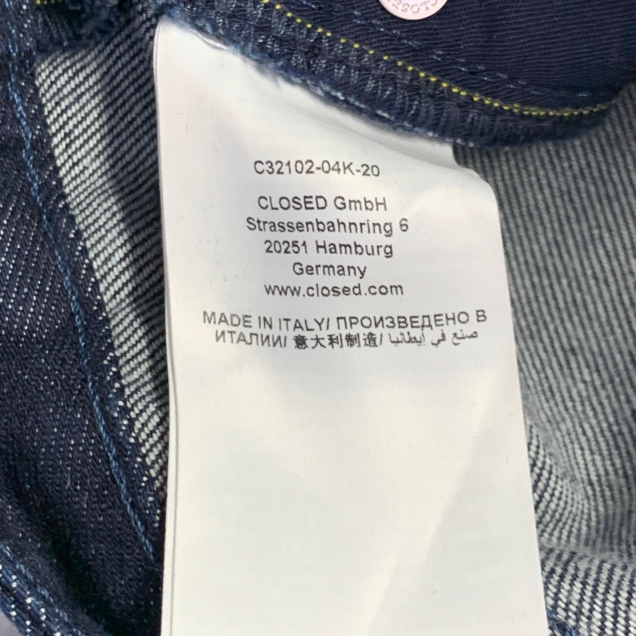 CLOSED Taille 30 Indigo Coton Blend Slim Straight Zip Fly Jeans en vente 2