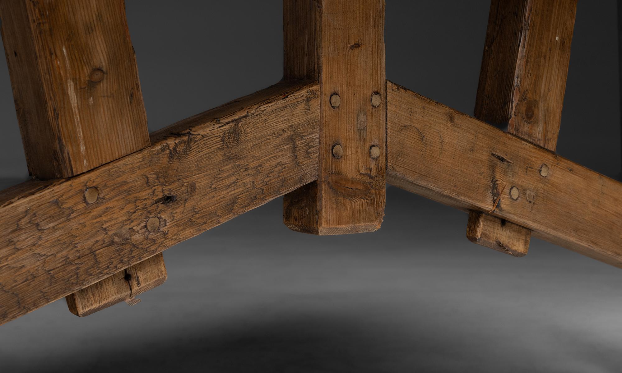 Cloth Cutting Table, England circa 1890 In Good Condition In Culver City, CA