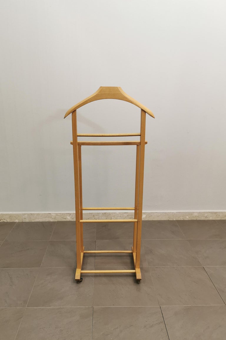 Clothes Hanger Valet Wood Italian Design 1970s For Sale at 1stDibs
