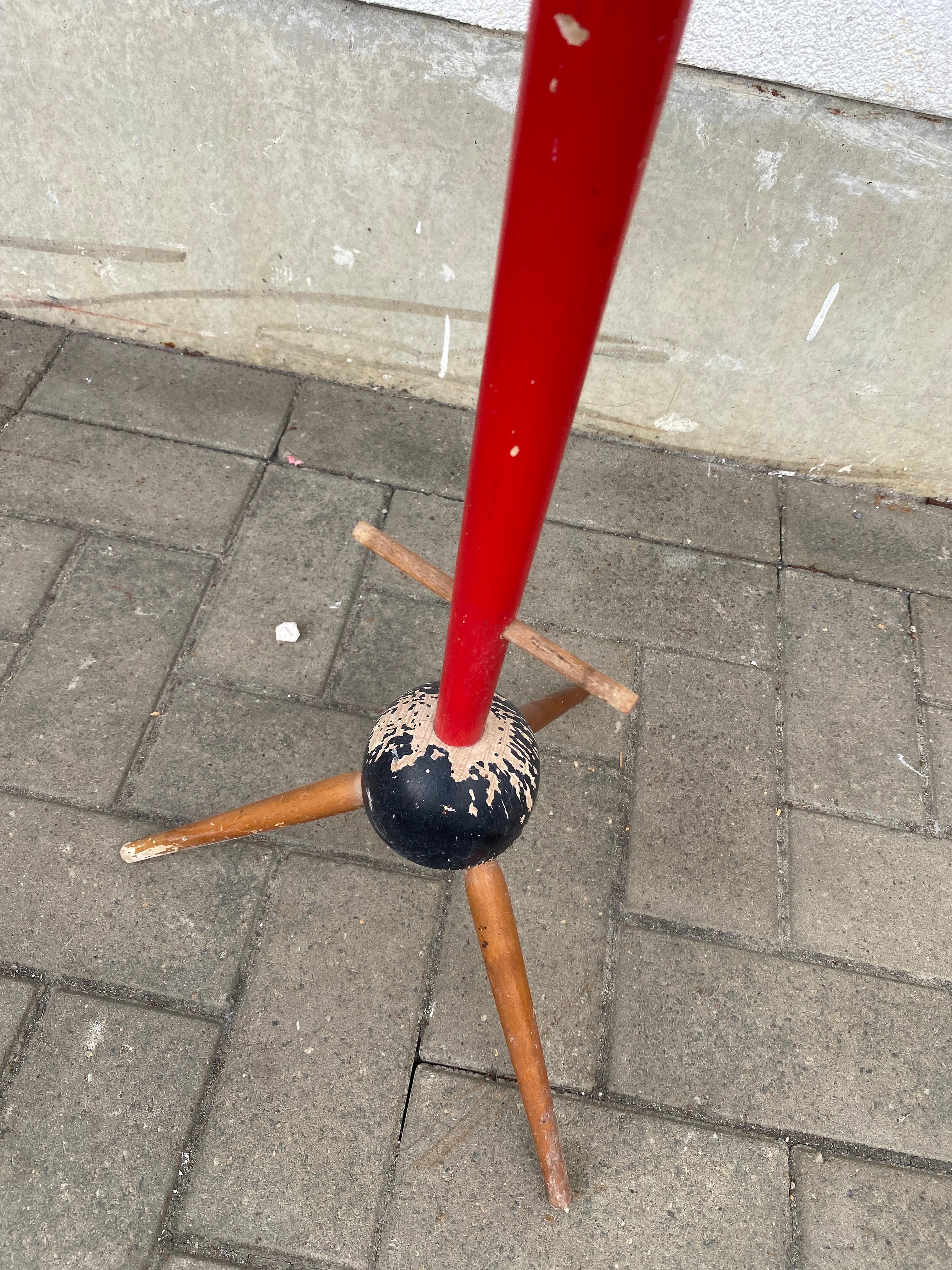 Milieu du XXe siècle Valet de chambre par Suzanne Bonnichon pour Jacques Adnet (H102cm) circa 1940/1950 en vente