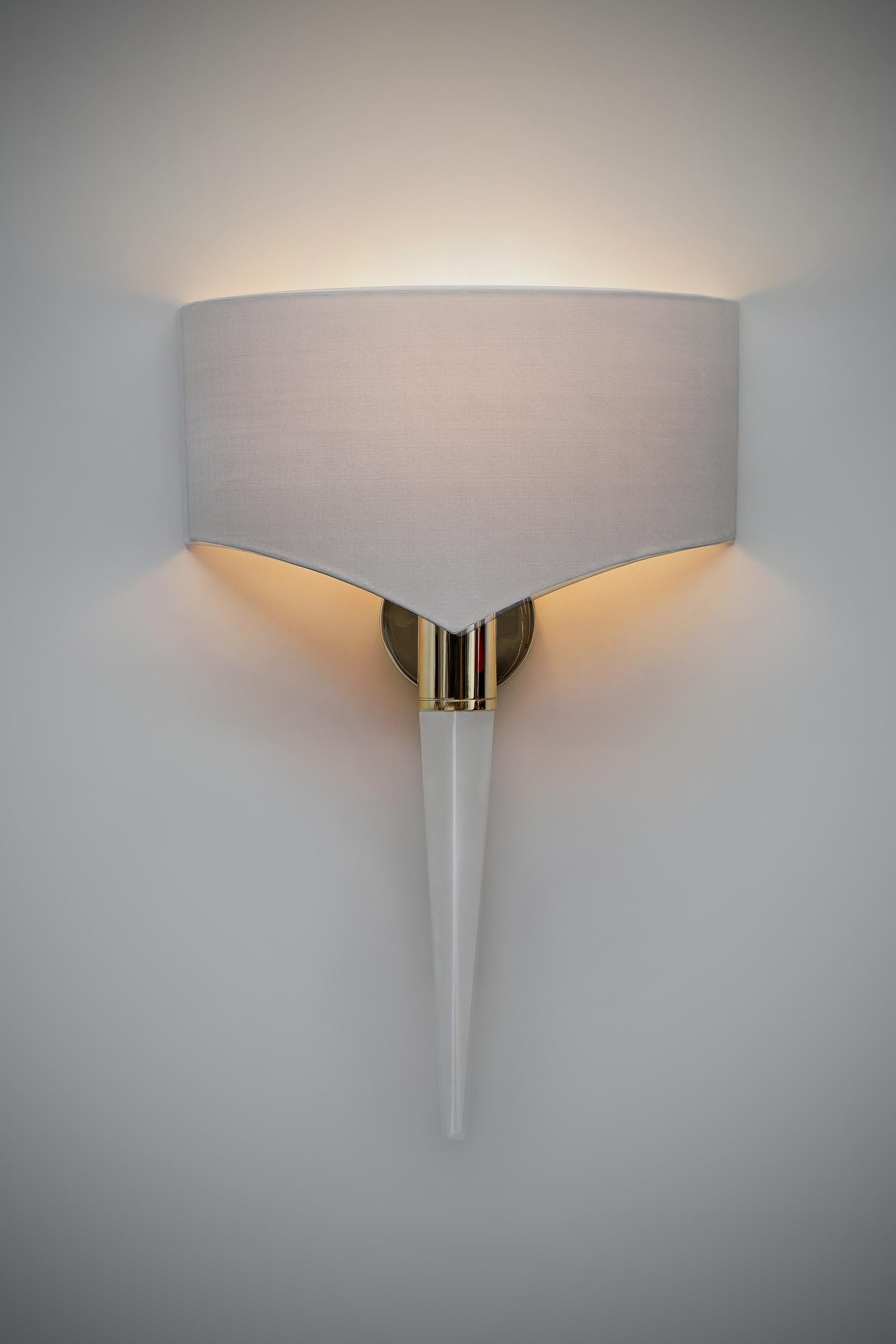 Clou Wall Light In New Condition For Sale In London, GB
