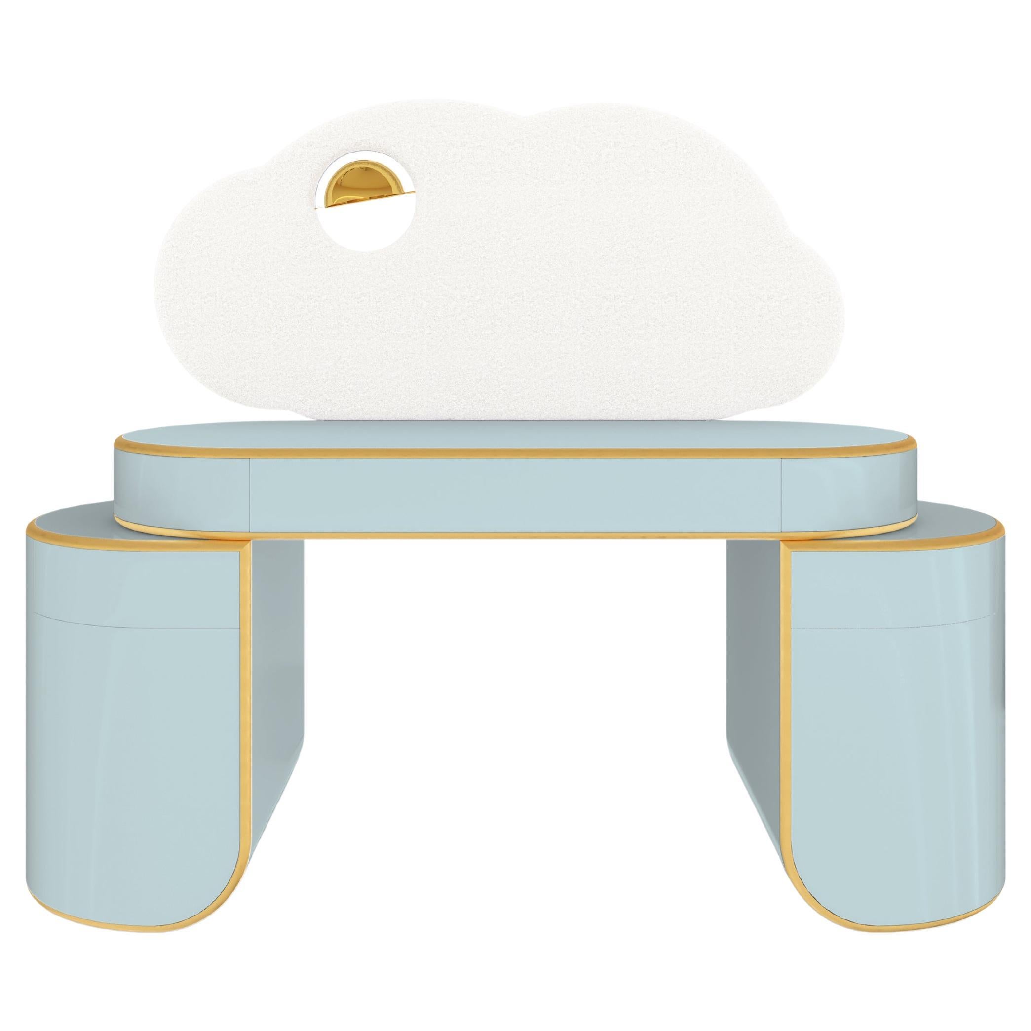 Cloud Blue Glow Desk von MAGILORE - Luxuriöser Kinderschreibtisch aus Bouclé und Blattgold im Angebot