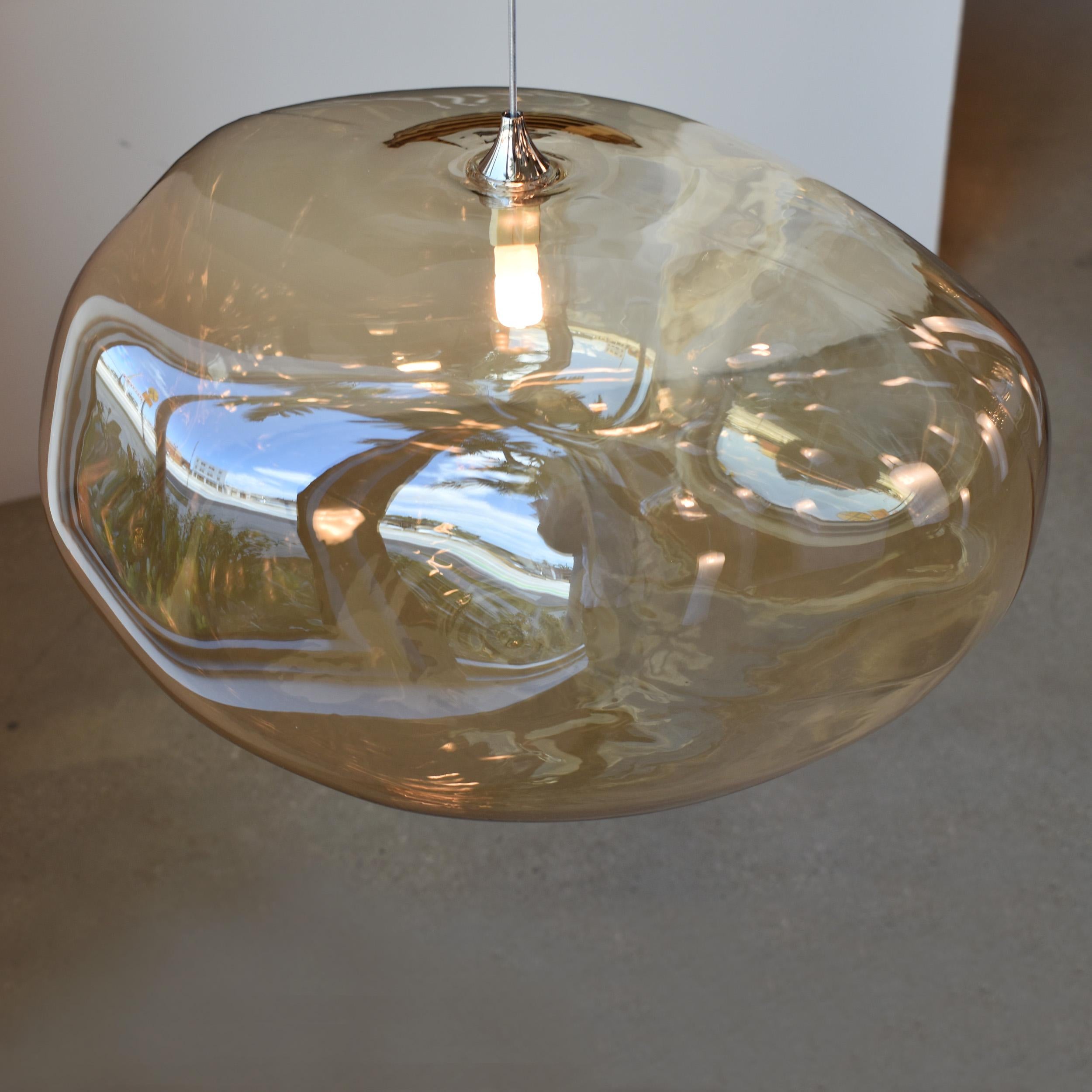 Cloud Chandelier, 5 Large Hand-Blown Glass Pendants Organic Shape Globe. LED In New Condition For Sale In Hollywood, FL