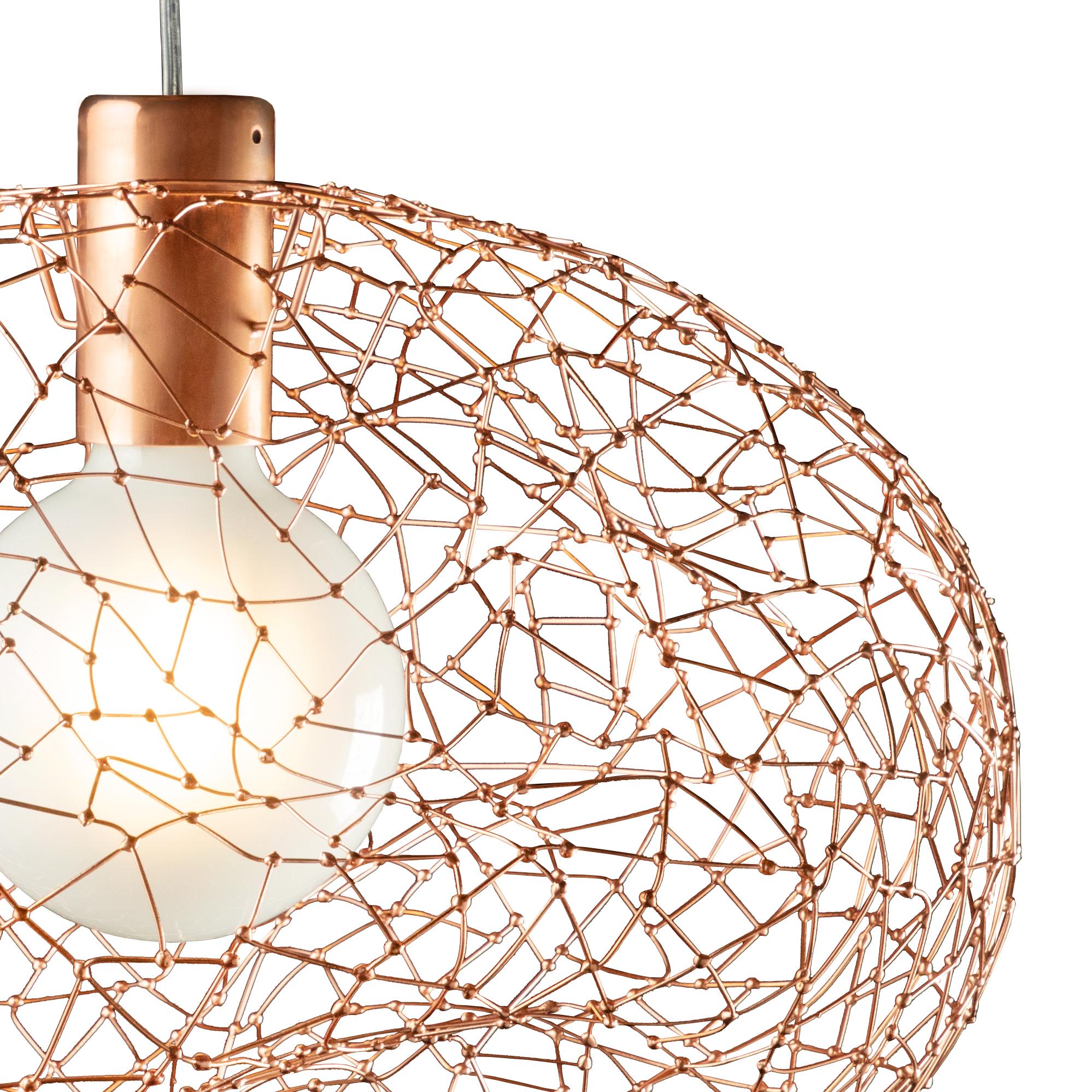 The Cloud ceiling light in copper finish creates lightness in rose gold look. Cloud (copper) is created in free form by hand welding the connecting points of the structure, and in each piece the multiple nodes of light refraction are apparently