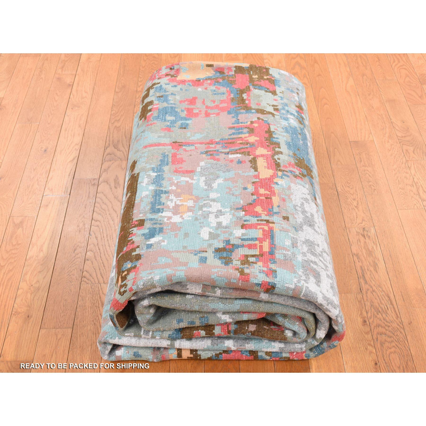 Tapis d'Orient en laine et soie noué à la main Cloud Gray Abstract Design en vente 1