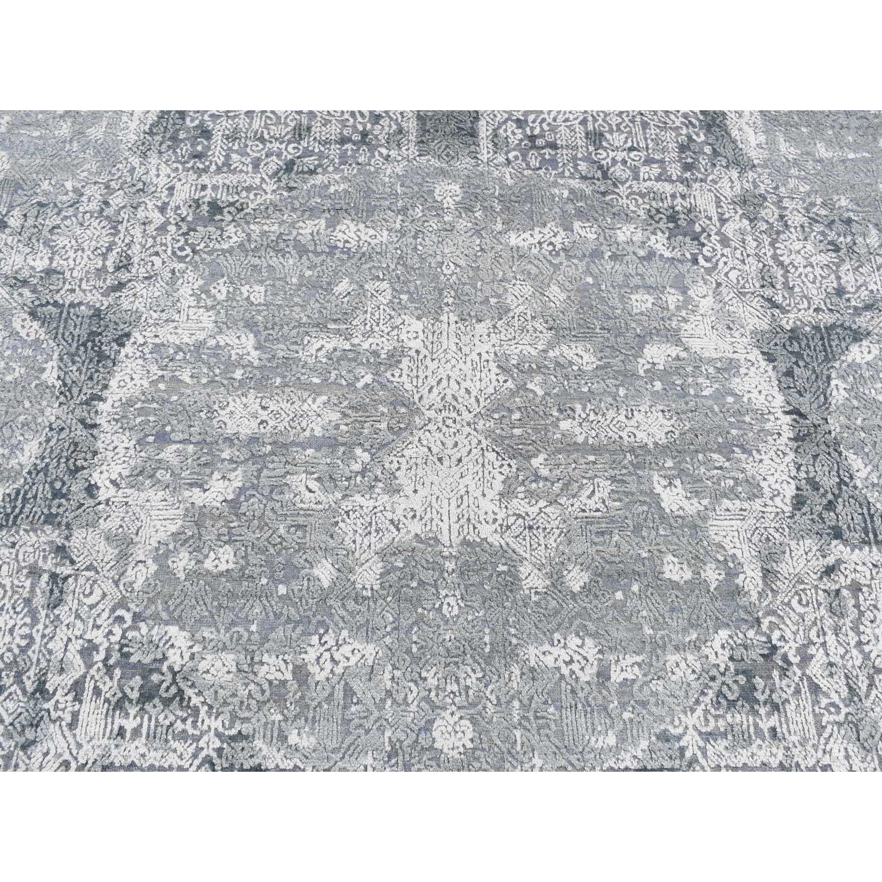 Seta Cloud Tappeto grigio in lana e pura seta dal design gioiello annodato a mano, 7'10