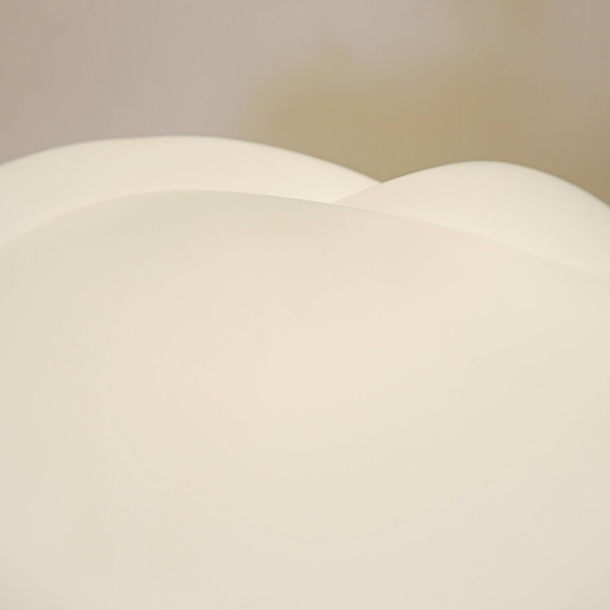 Verre opalin Lampe nuage en verre opalin - 1970 en vente