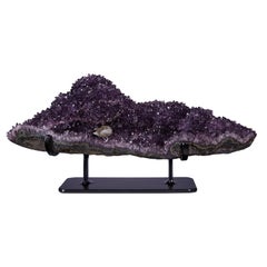 Cloud-like amethyst with calcite
