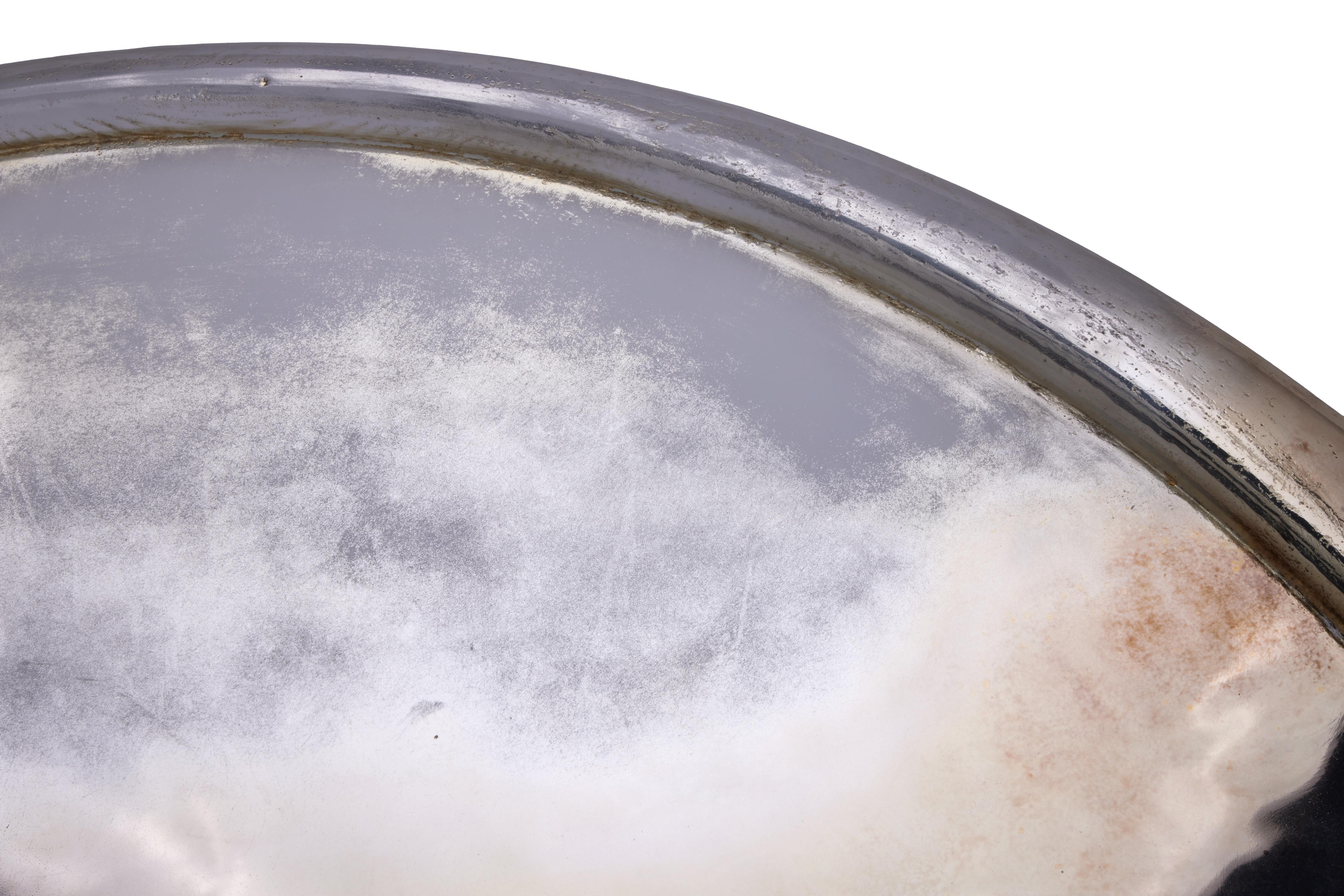 Miroir de nuages V2 par Mia Jung Neuf - En vente à London, GB