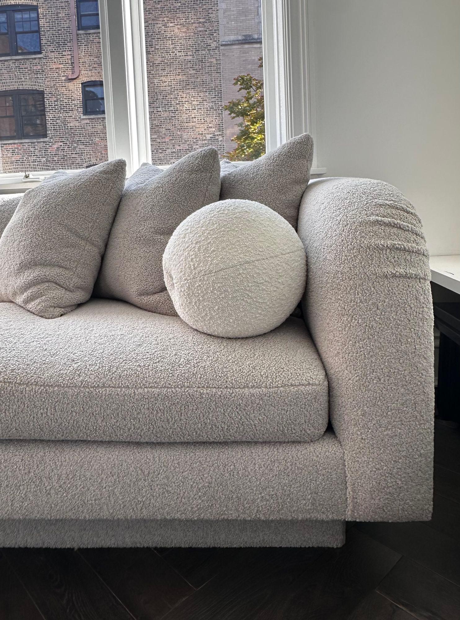 Cloud Pouf Sofa in Fog Grey Boucle in Wolkengrau. 1980 (Postmoderne) im Angebot