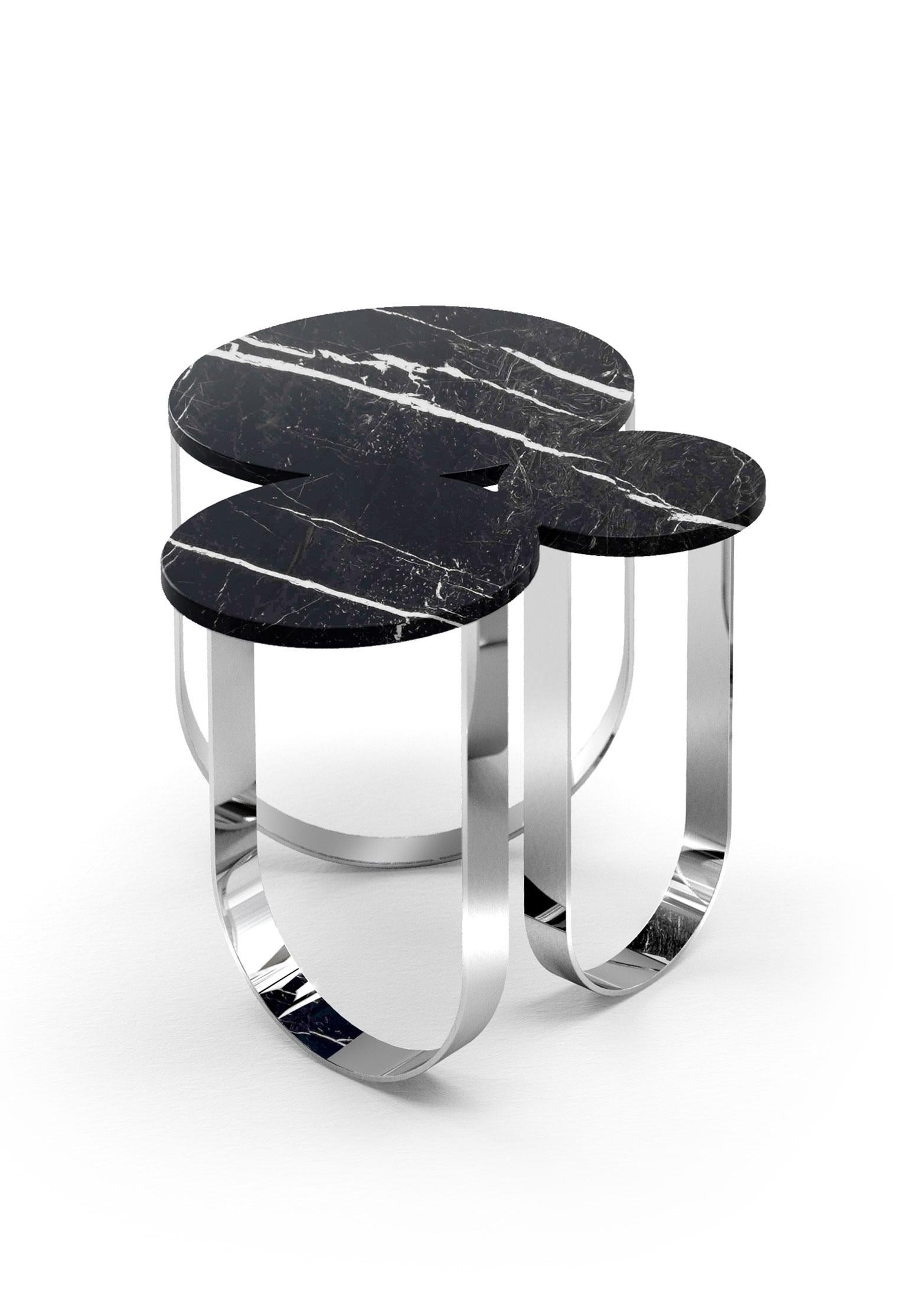 Mesa auxiliar Cloud de mármol y espejo de latón pulido by Barberini & Gunnell Posmoderno en venta