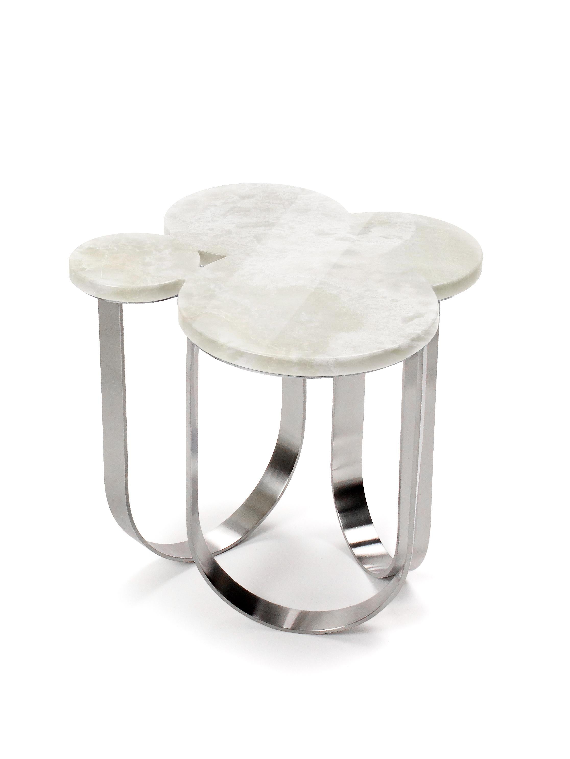 Mesa auxiliar Cloud de mármol y espejo de latón pulido by Barberini & Gunnell Italiano en venta