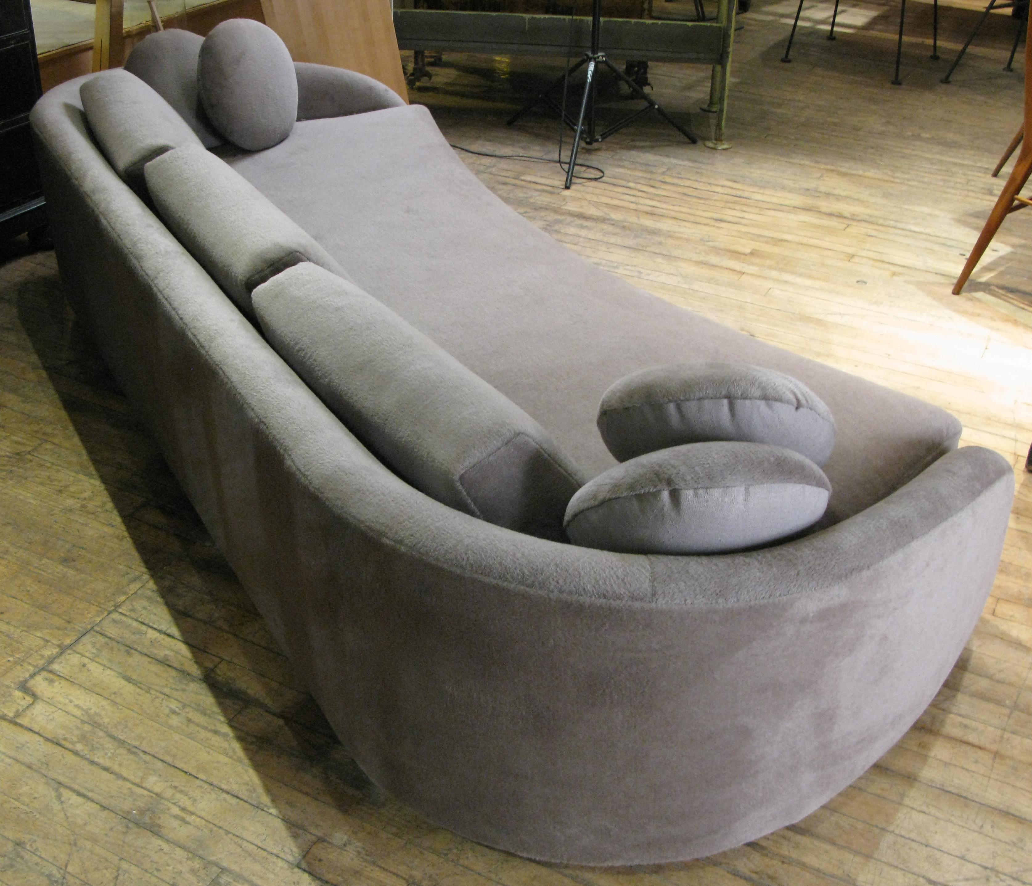 Cloud Sofa by Adrian Pearsall for Craft Associates 1
