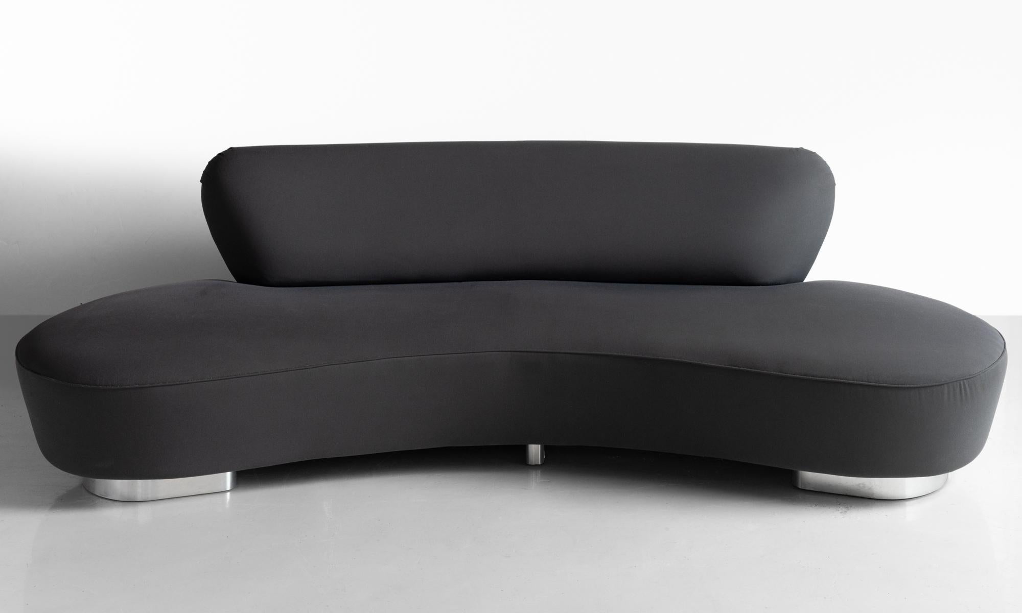 Cloud Sofa by Vladimir Kagan, America, 21st century.

Original upholstery with Chrome Base and makers label.