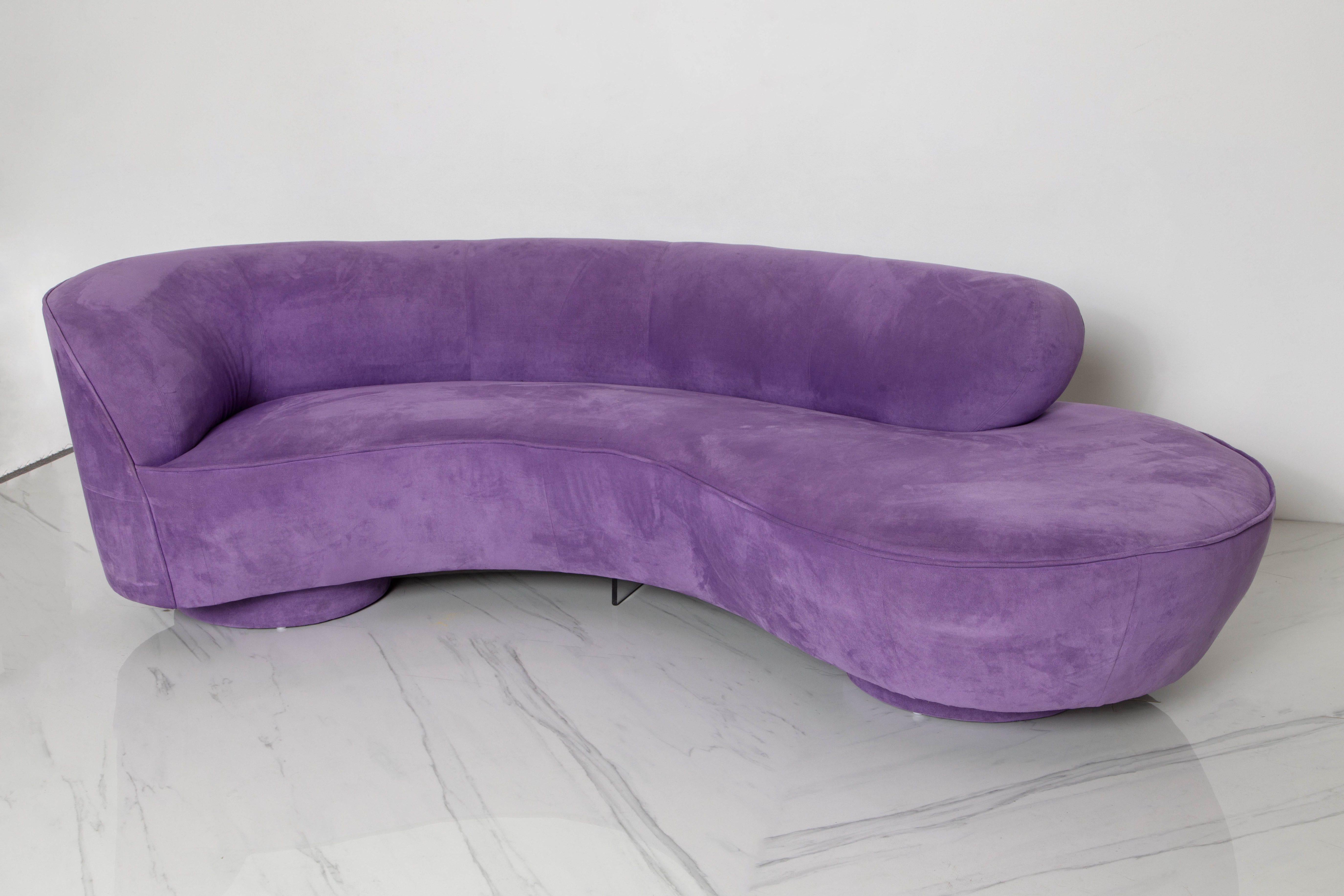 Modern 'Cloud' Sofa by Vladimir Kagan for Directional w Lucite Leg, 1980s, Signed