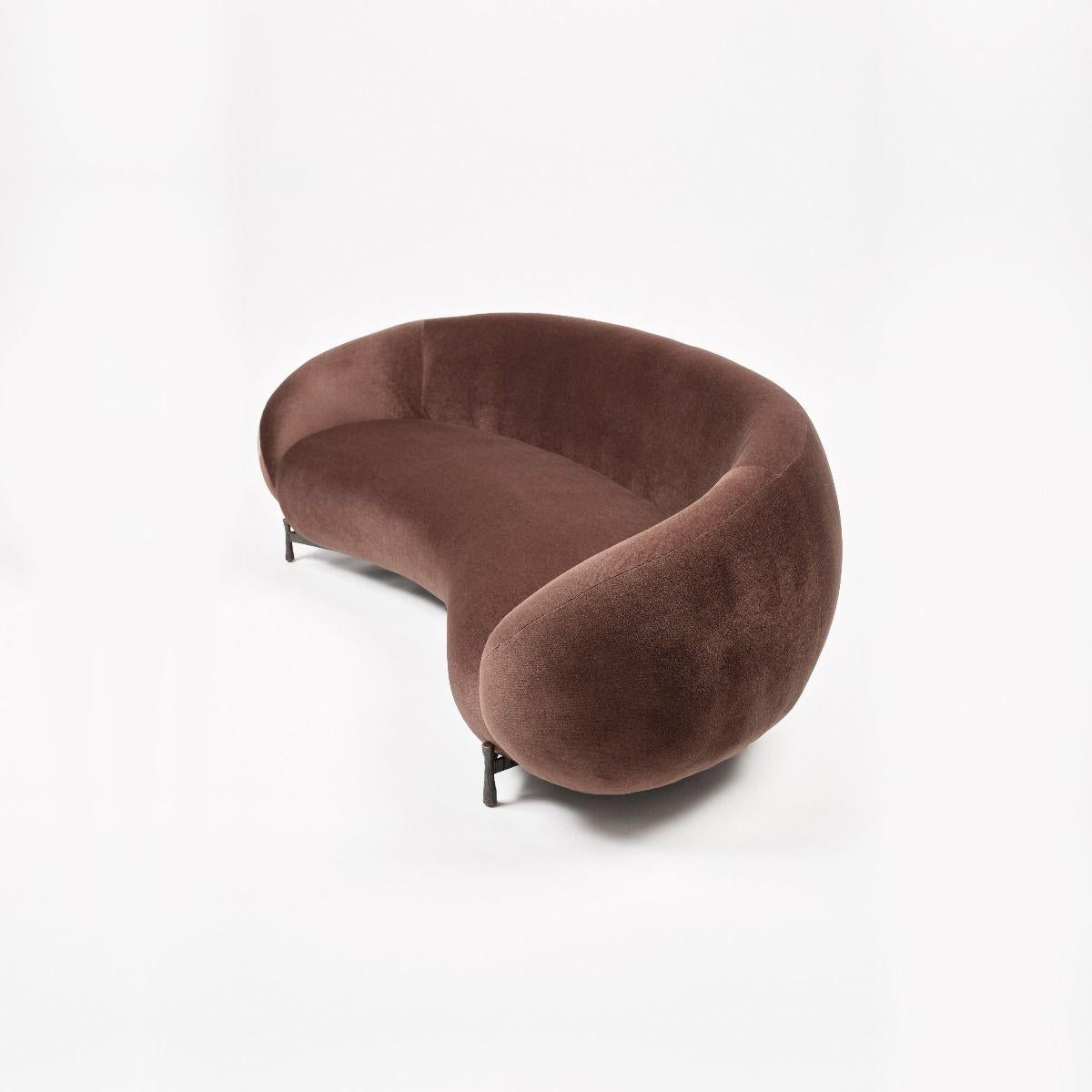 MATERIALS
Shown in mohair upholstery, hammered steel frame.

HANDMADE IN CANADA

PRICING + COM
This Paolo Ferrari design is priced to accommodate customer’s own material (COM).
A limited range of fabrics is available from Studio Paolo Ferrari at an