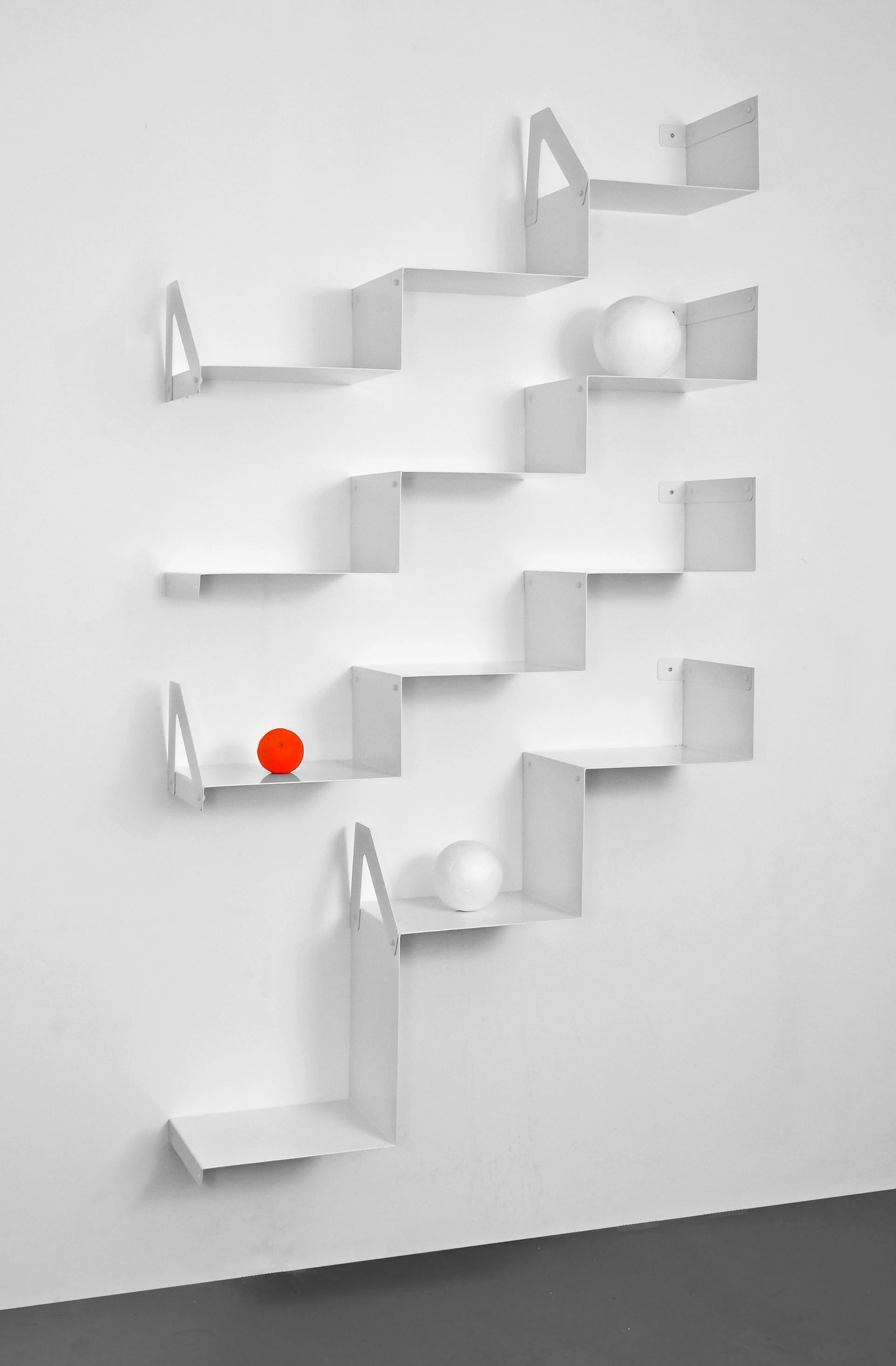 Estantería Cloud Steps, 12 escalones, de OK Design Siglo XXI y contemporáneo en venta