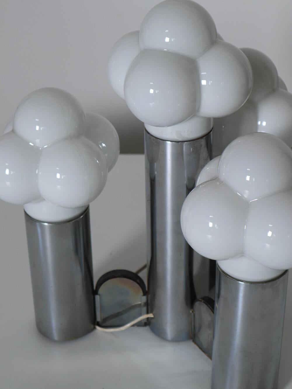 Cloud Table Lamp In Good Condition For Sale In Princeton Junction, NJ