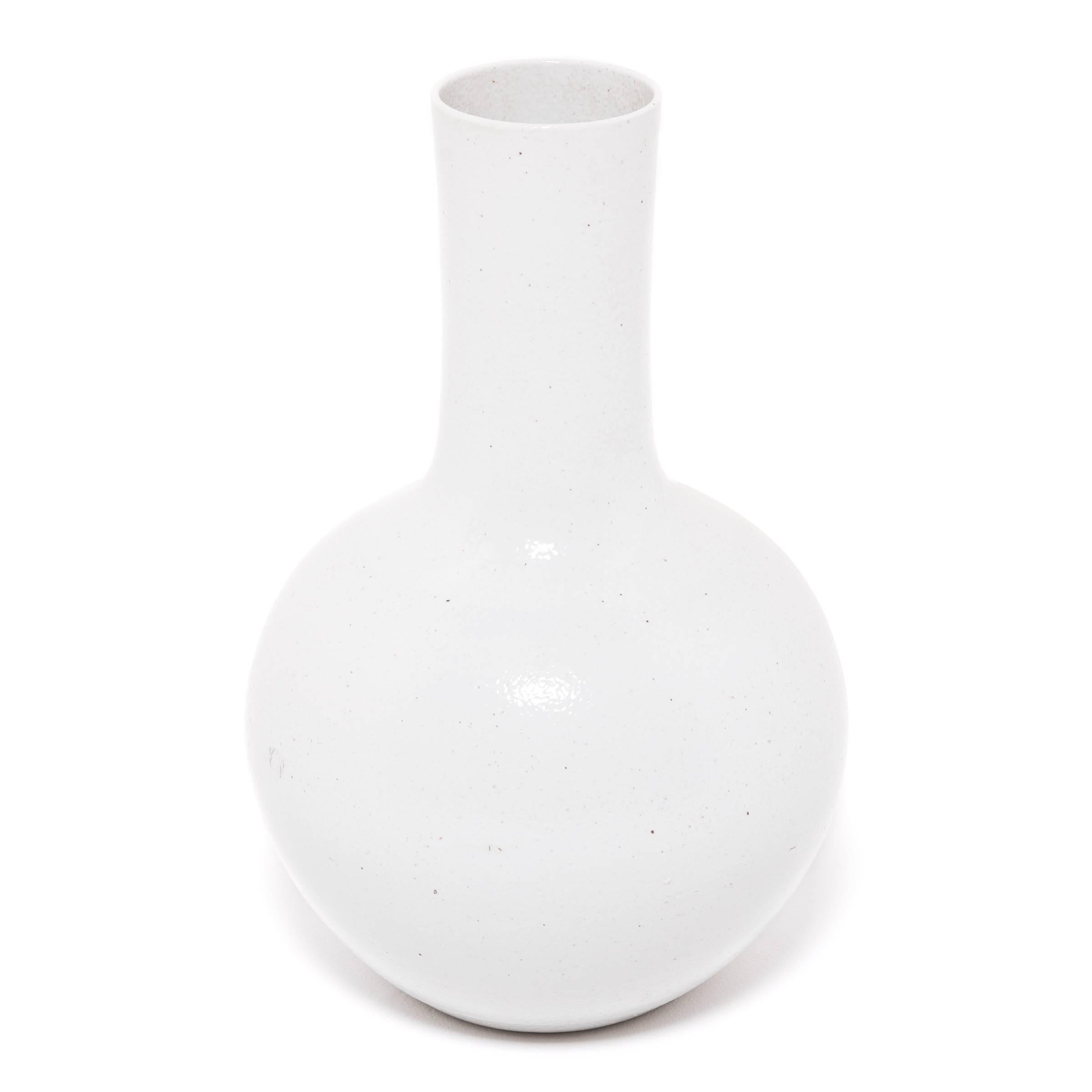 Chinese White Glazed Bottleneck Vase For Sale