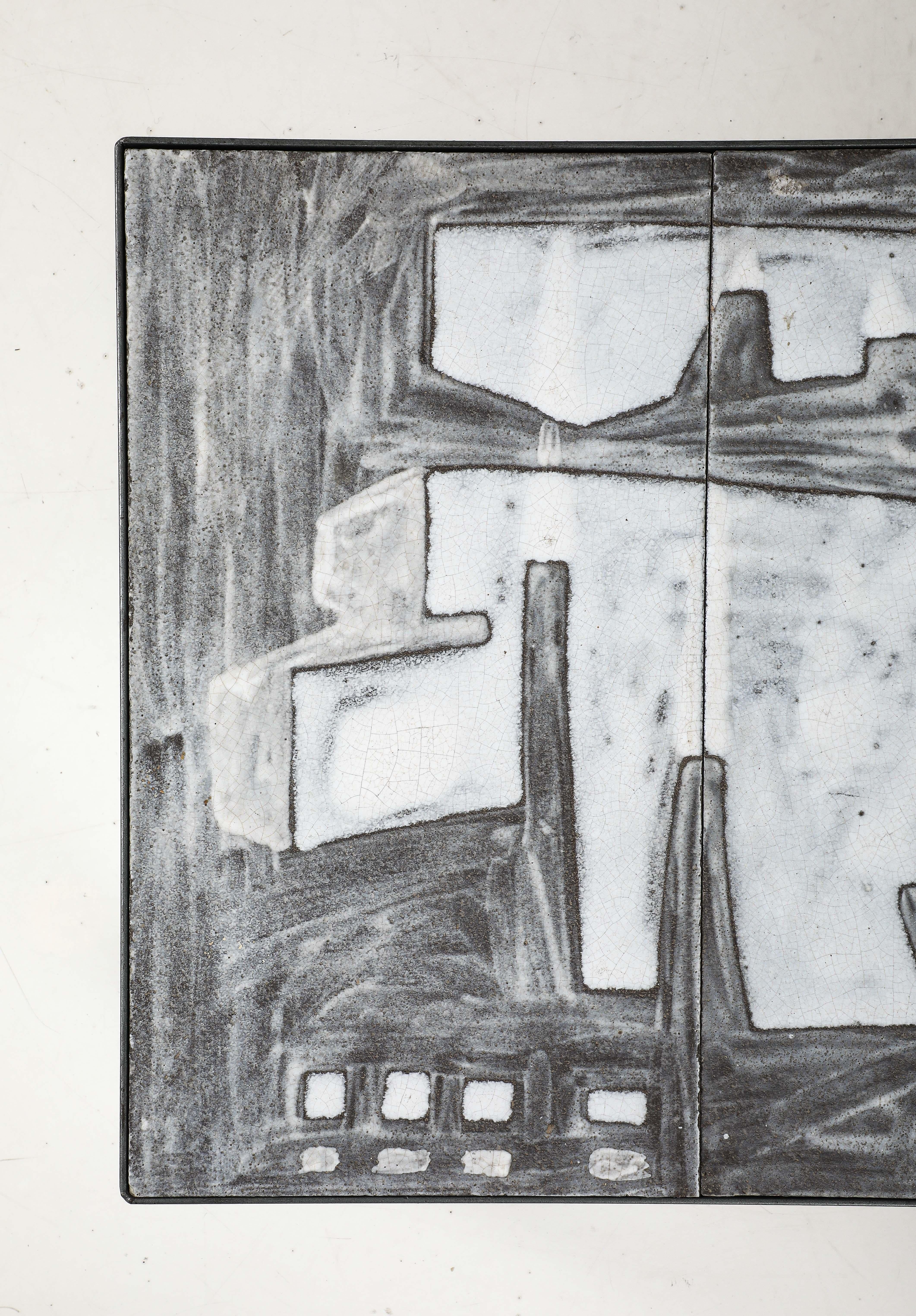 Cloutier Lava-Steinfliesen-Couchtisch mit Kachelplatte in Weiß, Grau, abstraktes Design, Frankreich im Zustand „Gut“ im Angebot in Brooklyn, NY