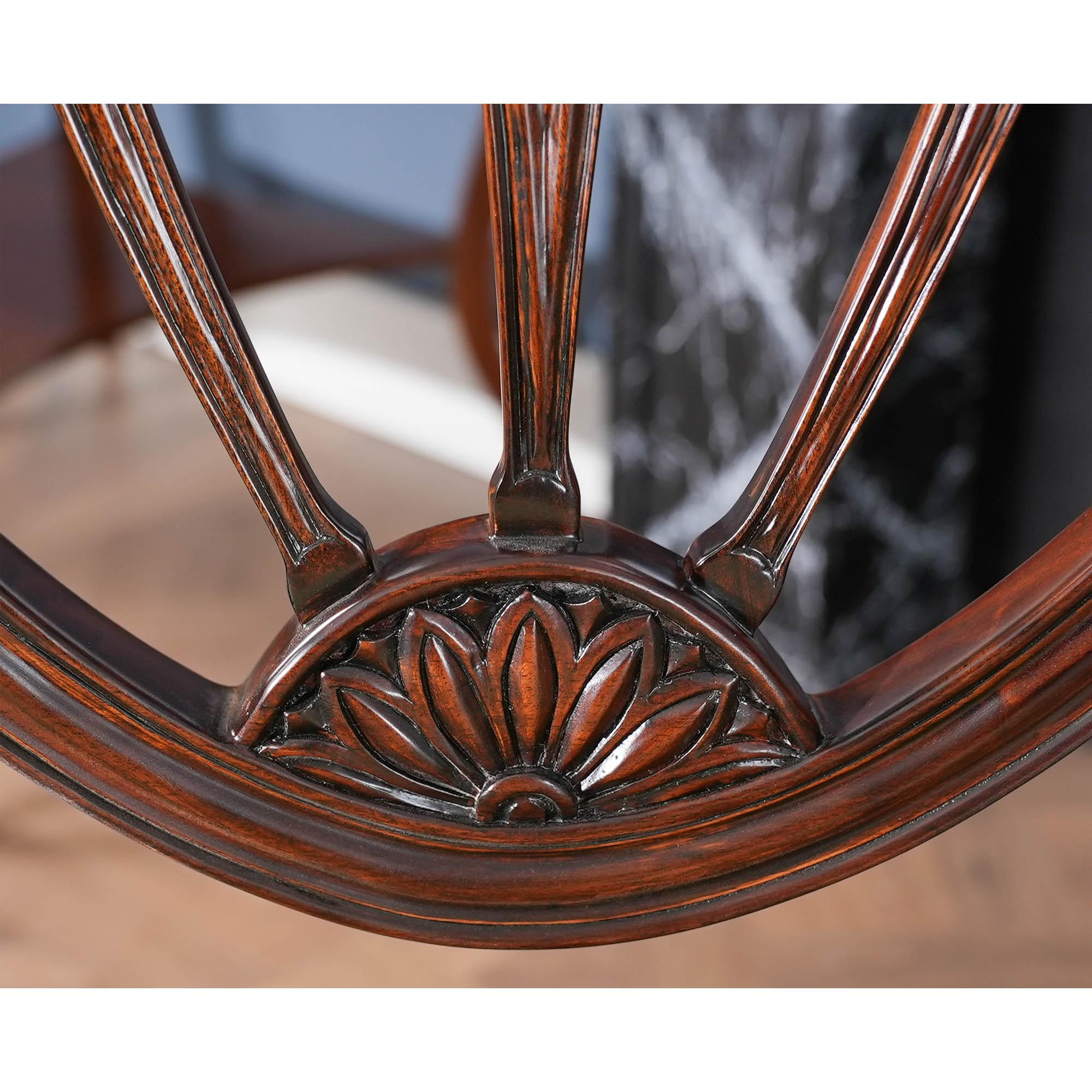 Sedie da pranzo con schienale a trifoglio, set da 10 in vendita 11