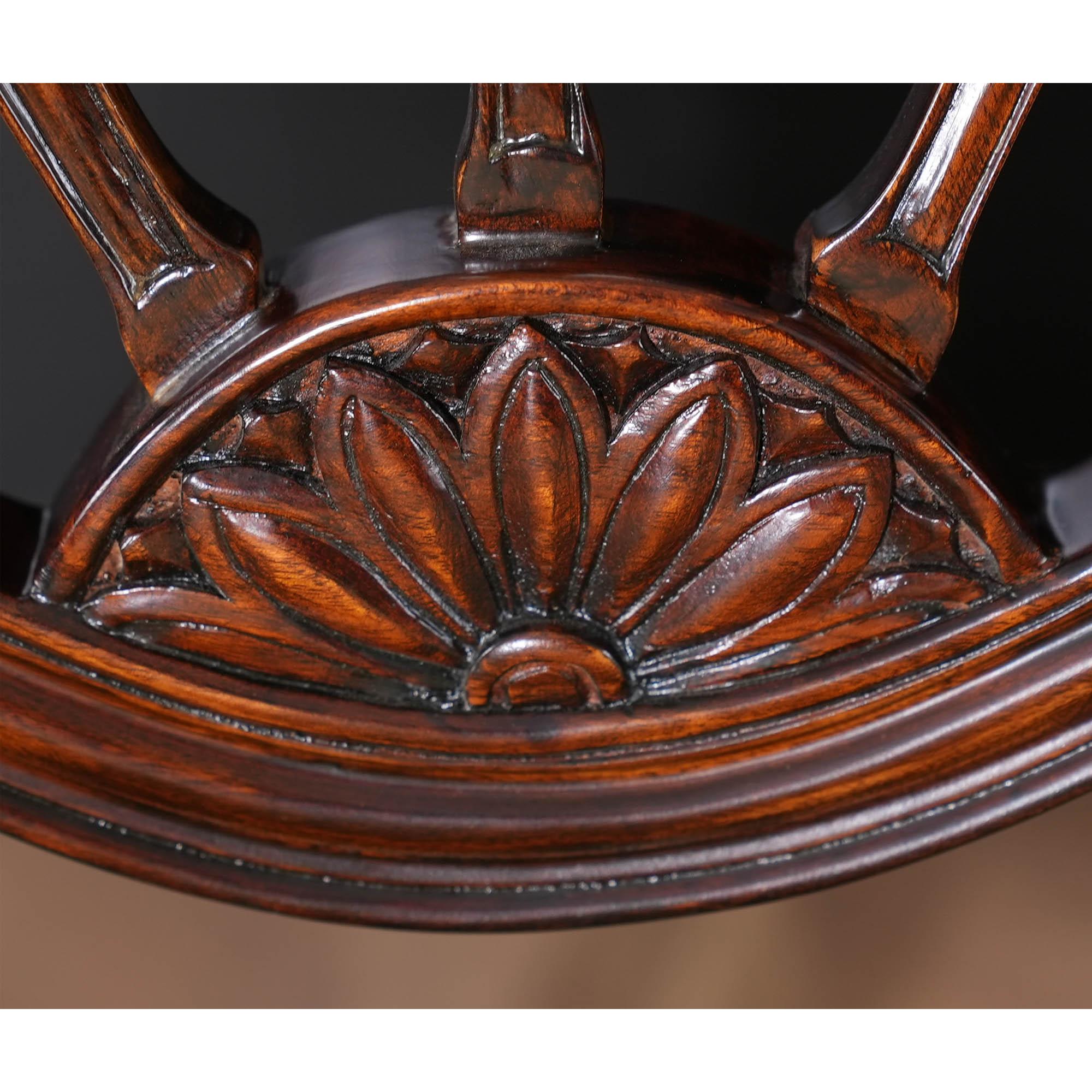 XXI secolo e contemporaneo Sedie da pranzo con schienale a trifoglio, set da 10 in vendita