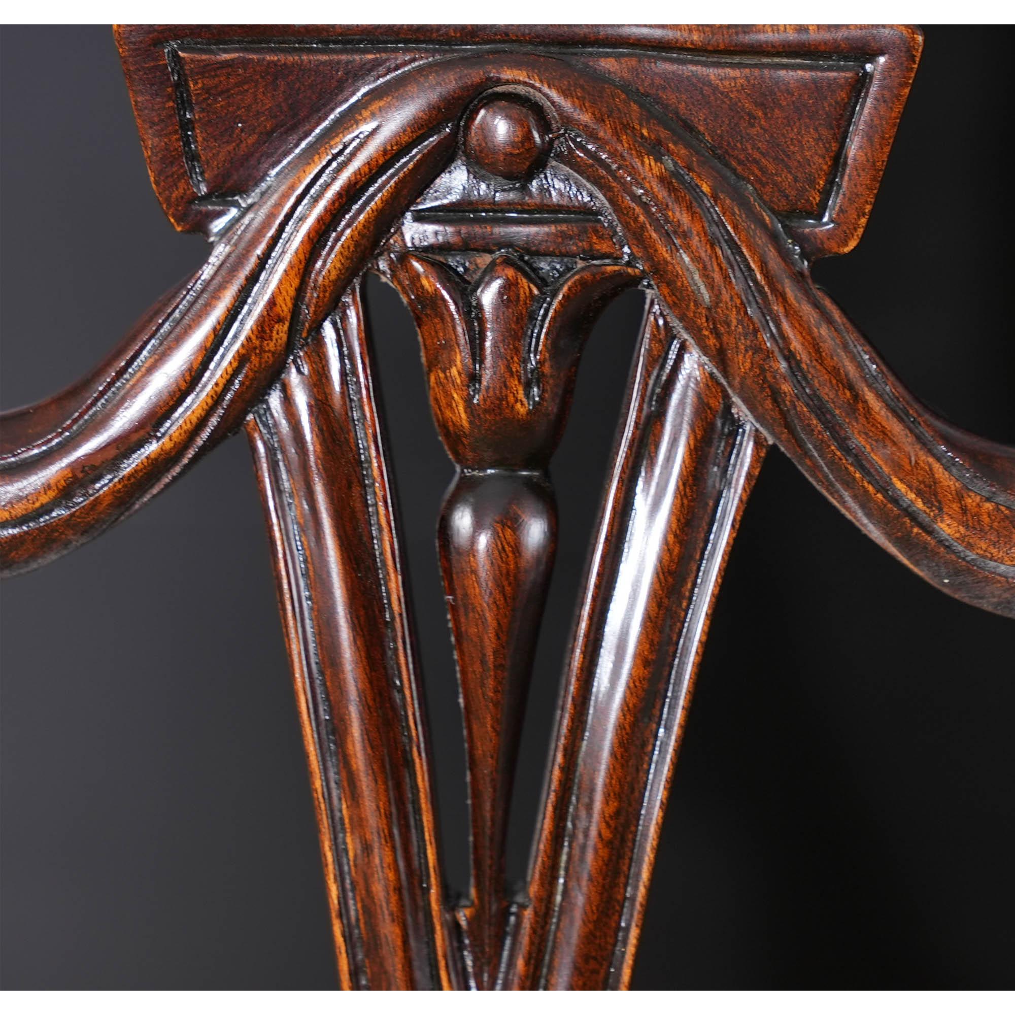 Tessuto Sedie da pranzo con schienale a trifoglio, set da 10 in vendita